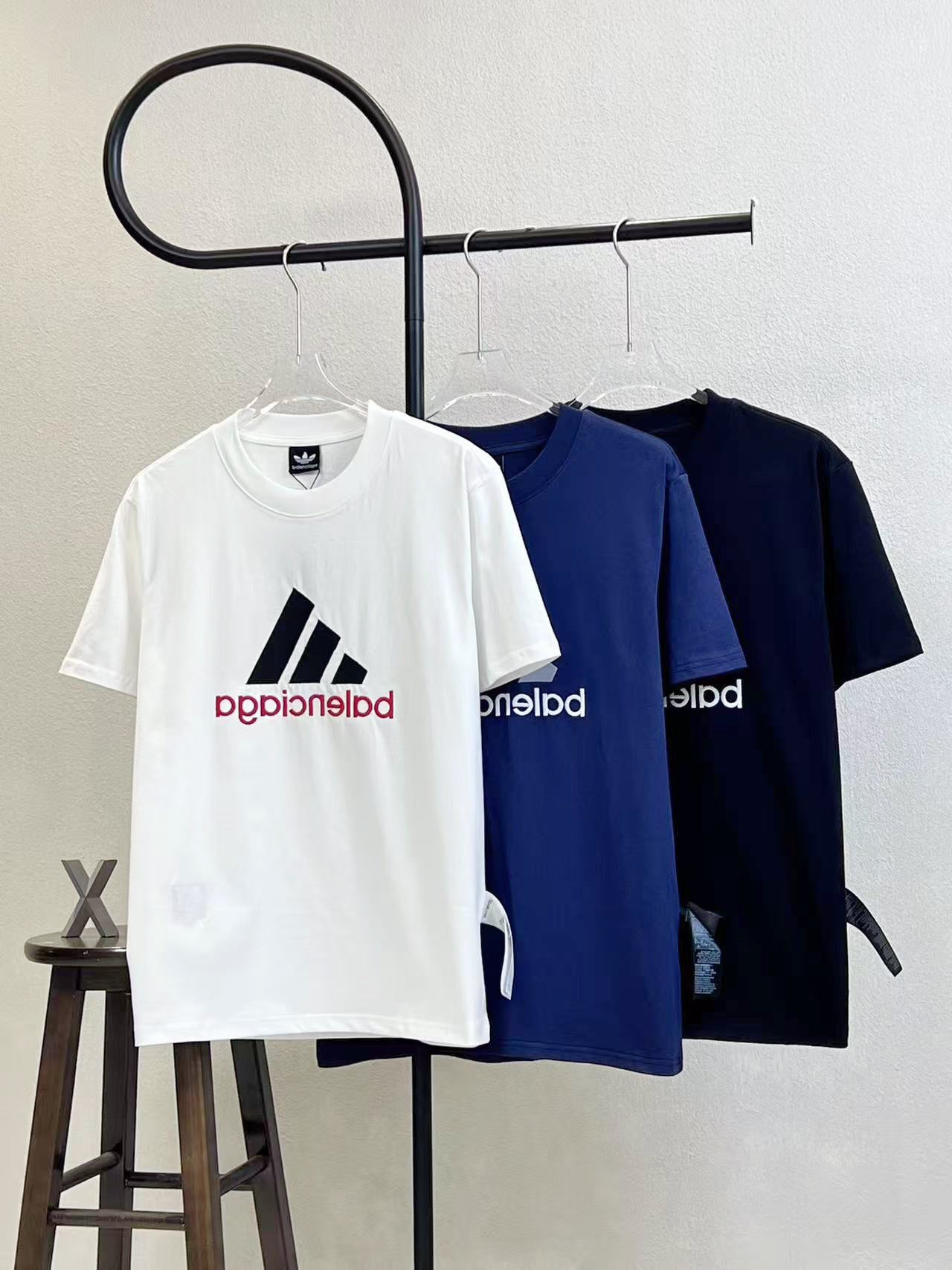 LuxluxHouse Best Quality Clothes Balenciaga T-shirt
