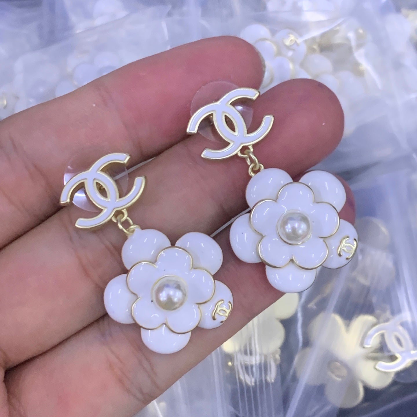 LuxluxHouse Low Price And High Quality Accessories Chanel