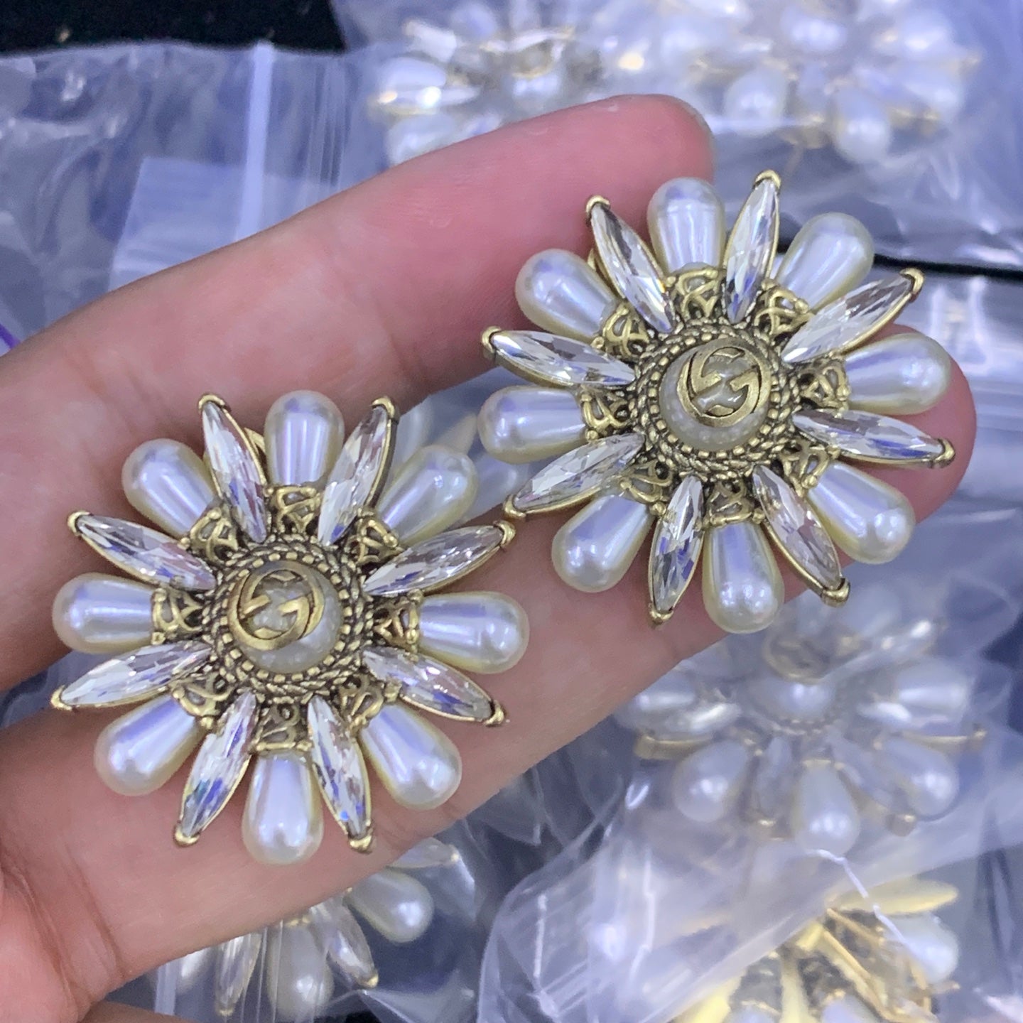 LuxluxHouse Low Price And High Quality Accessories Gucci