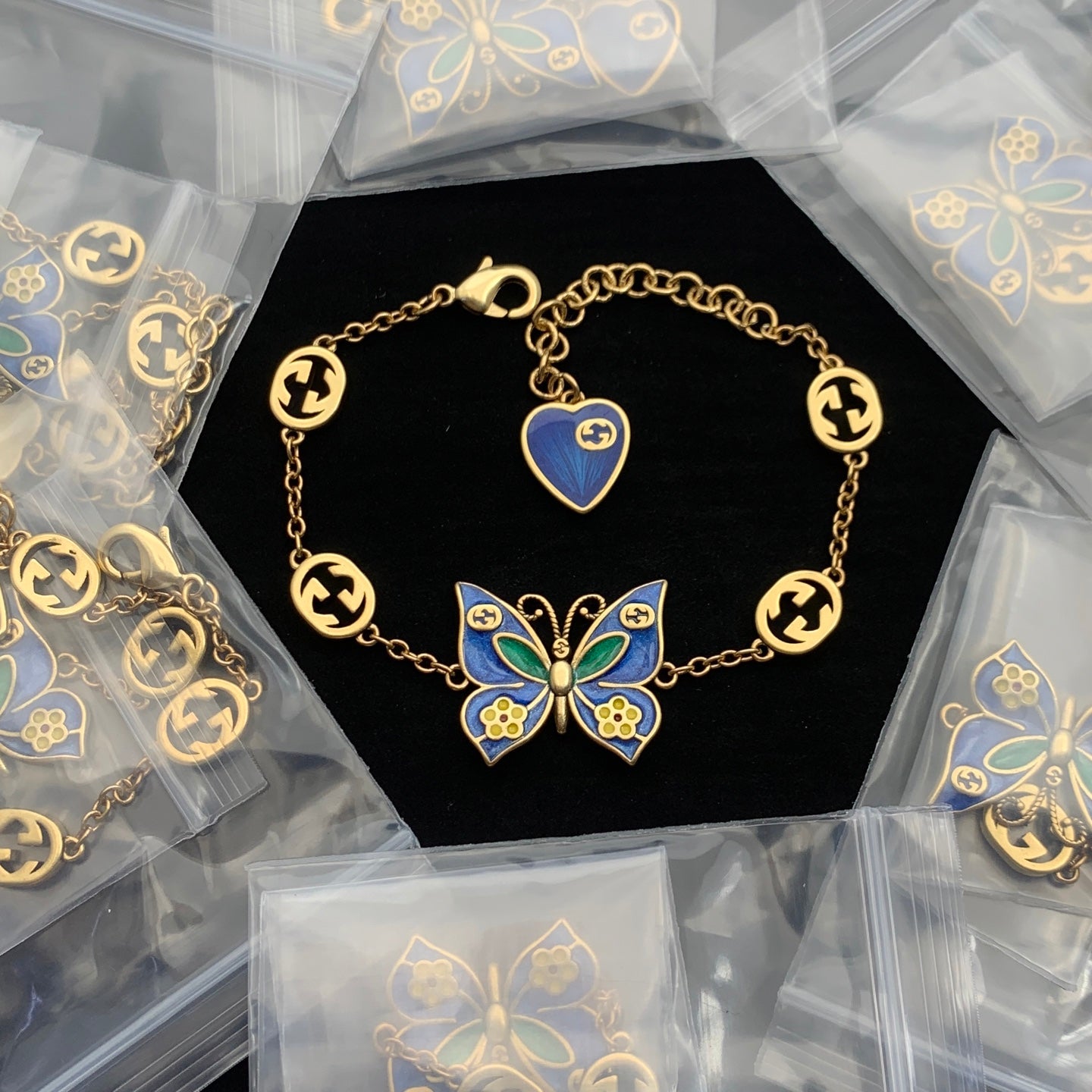 LuxluxHouse Low Price And High Quality Accessories Gucci