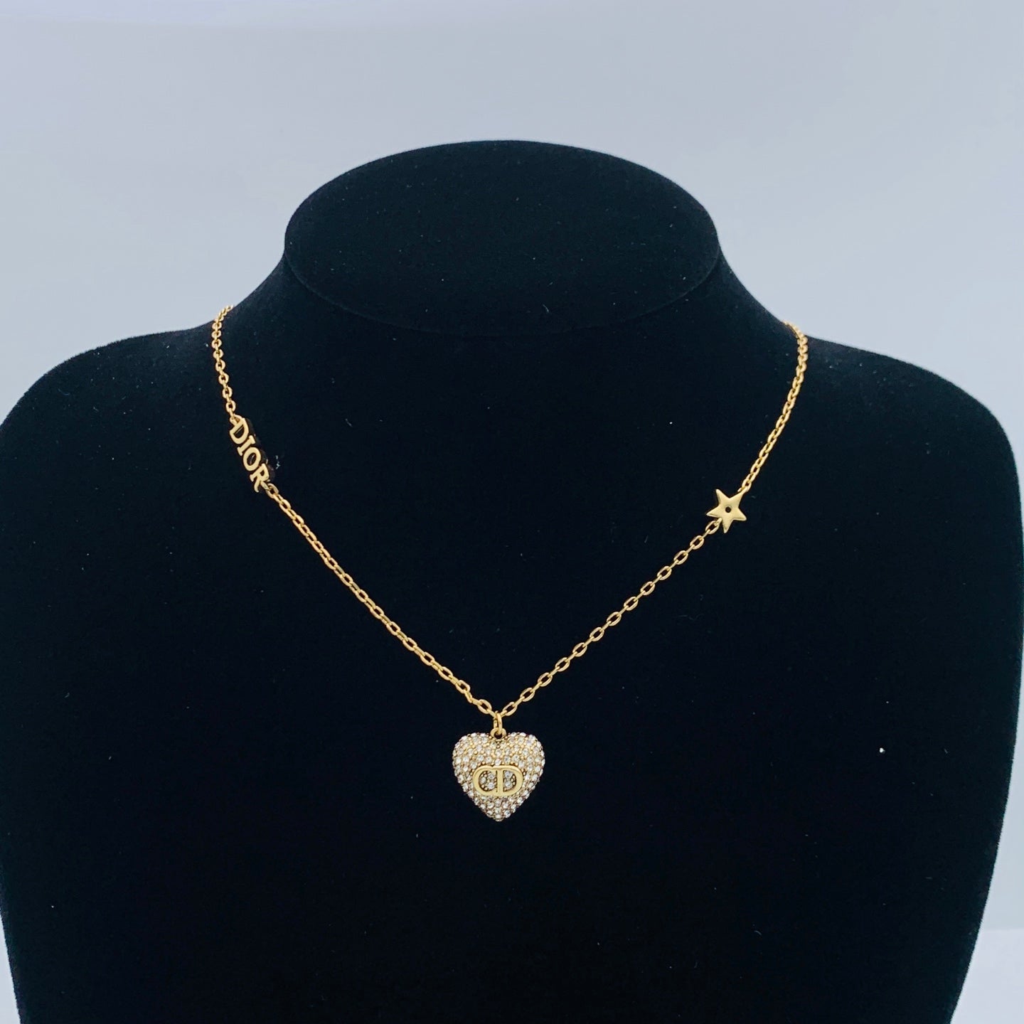 LuxluxHouse Low Price And High Quality Accessories Dior