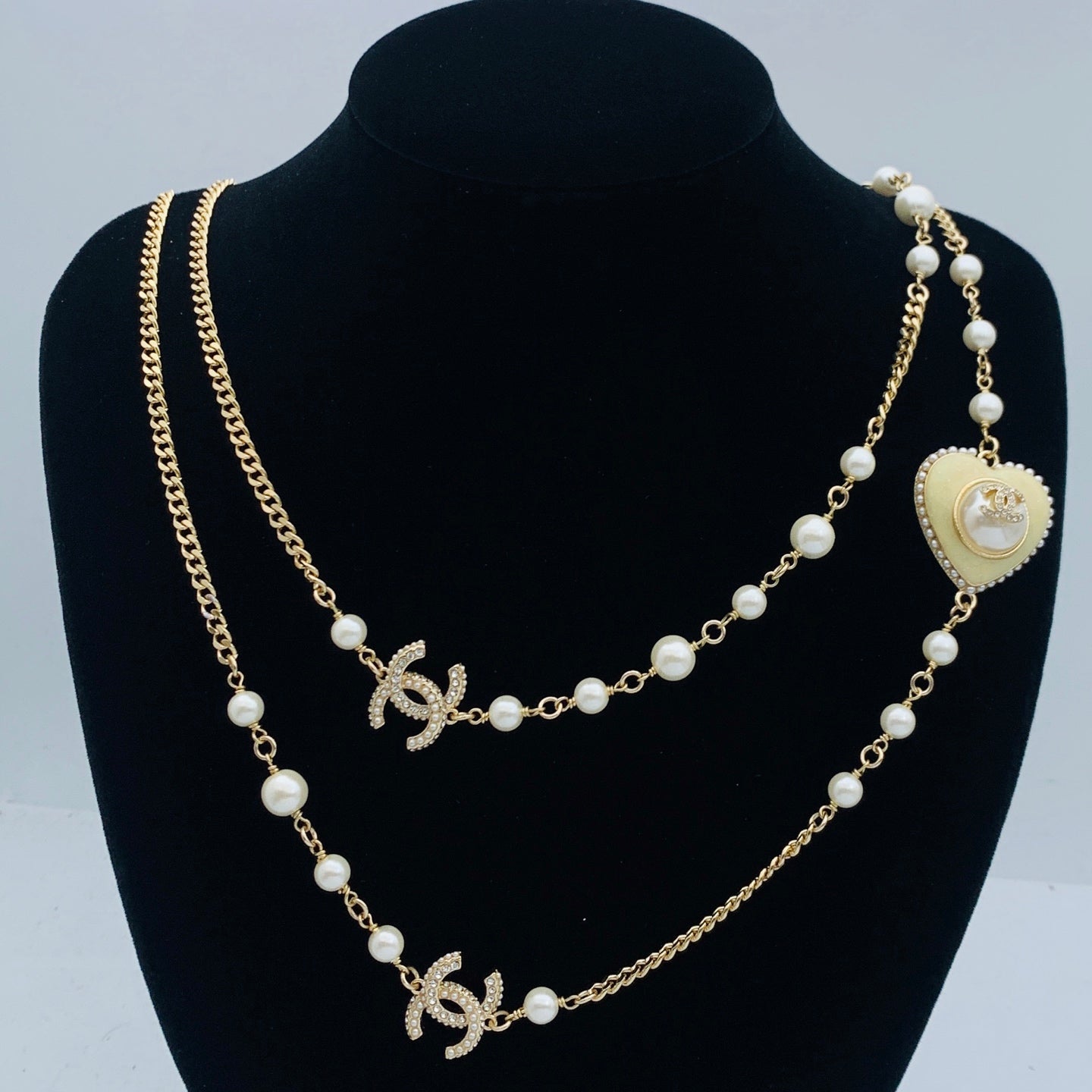 LuxluxHouse Low Price And High Quality Accessories Chanel