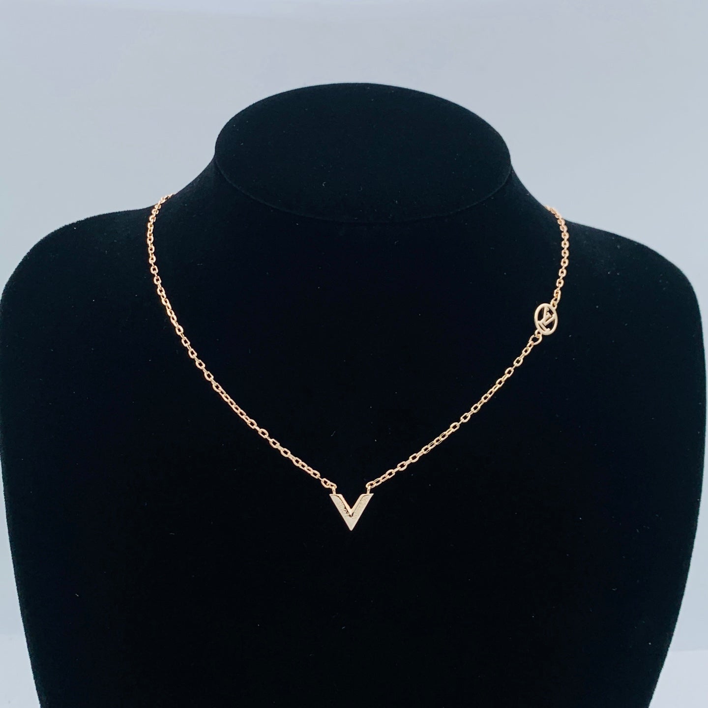 LuxluxHouse Low Price And High Quality Accessories Louis Vuitton