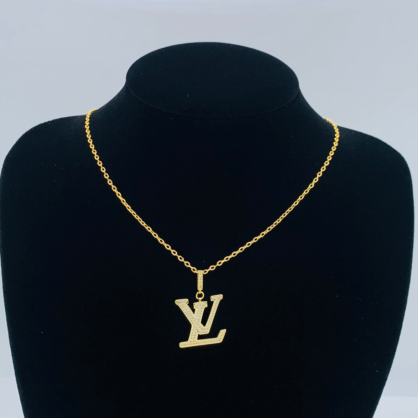 LuxluxHouse Low Price And High Quality Accessories Louis Vuitton