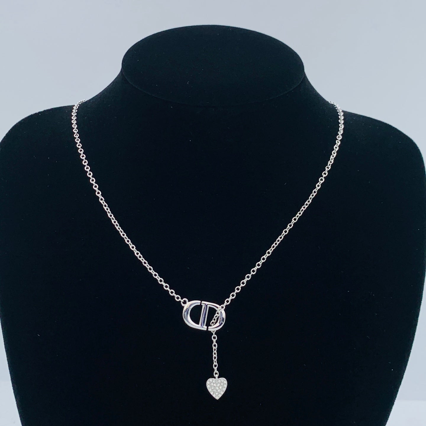 LuxluxHouse Low Price And High Quality Accessories Dior