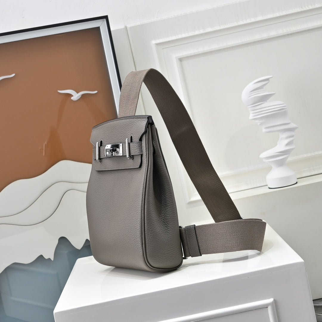 LuxluxHouse Best Quality Bags Men