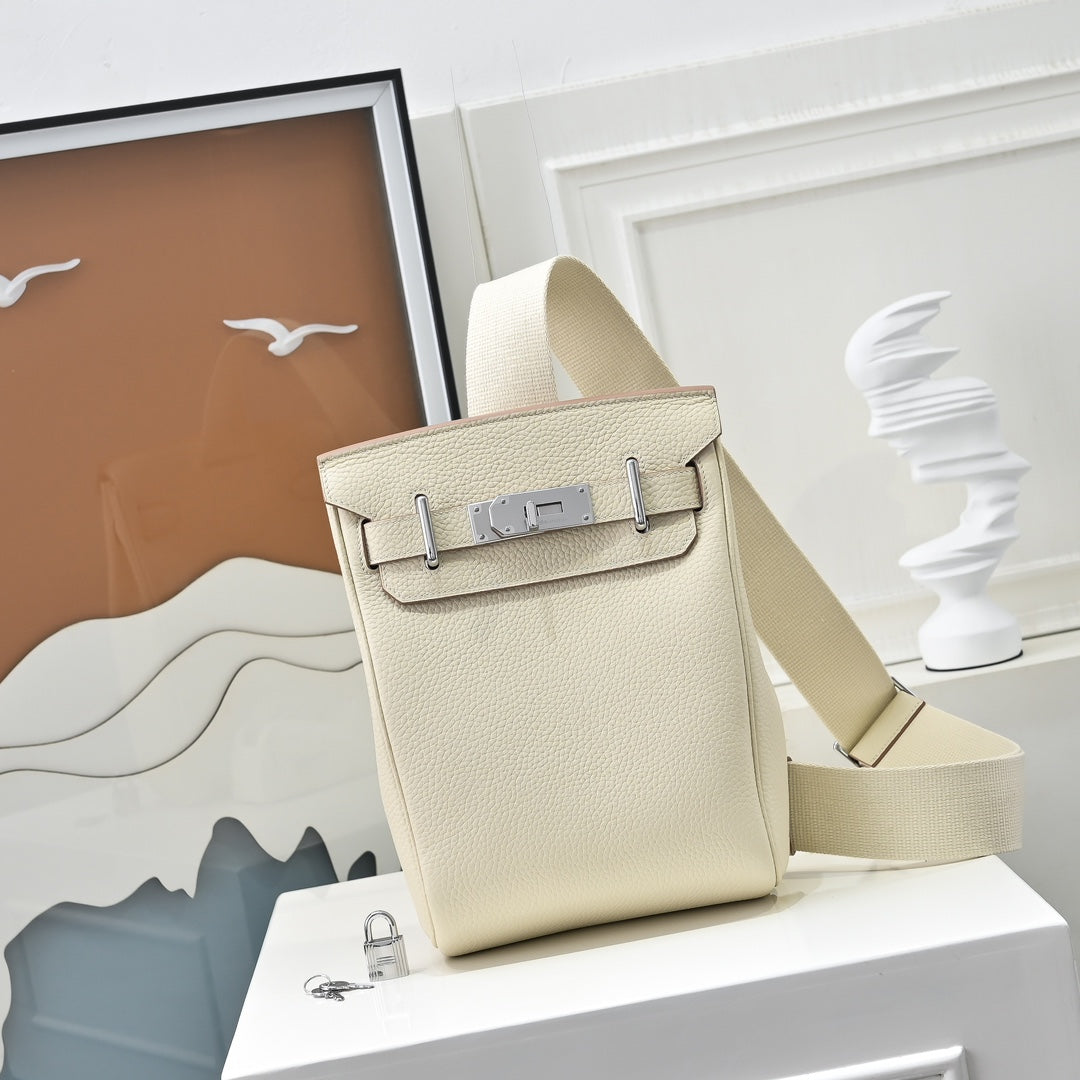 LuxluxHouse Best Quality Bags Men