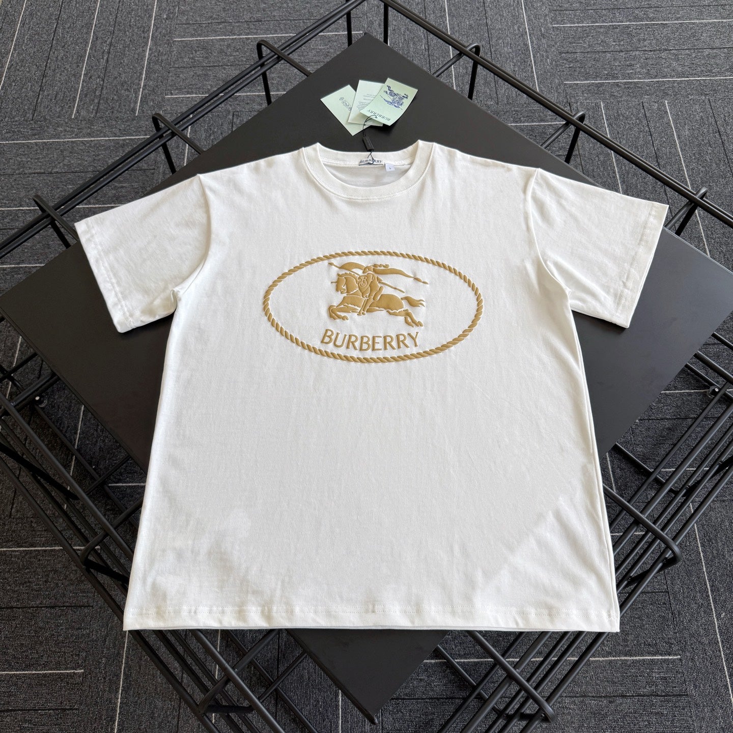 LuxluxHouse Best Quality Clothes Burberry T-shirt