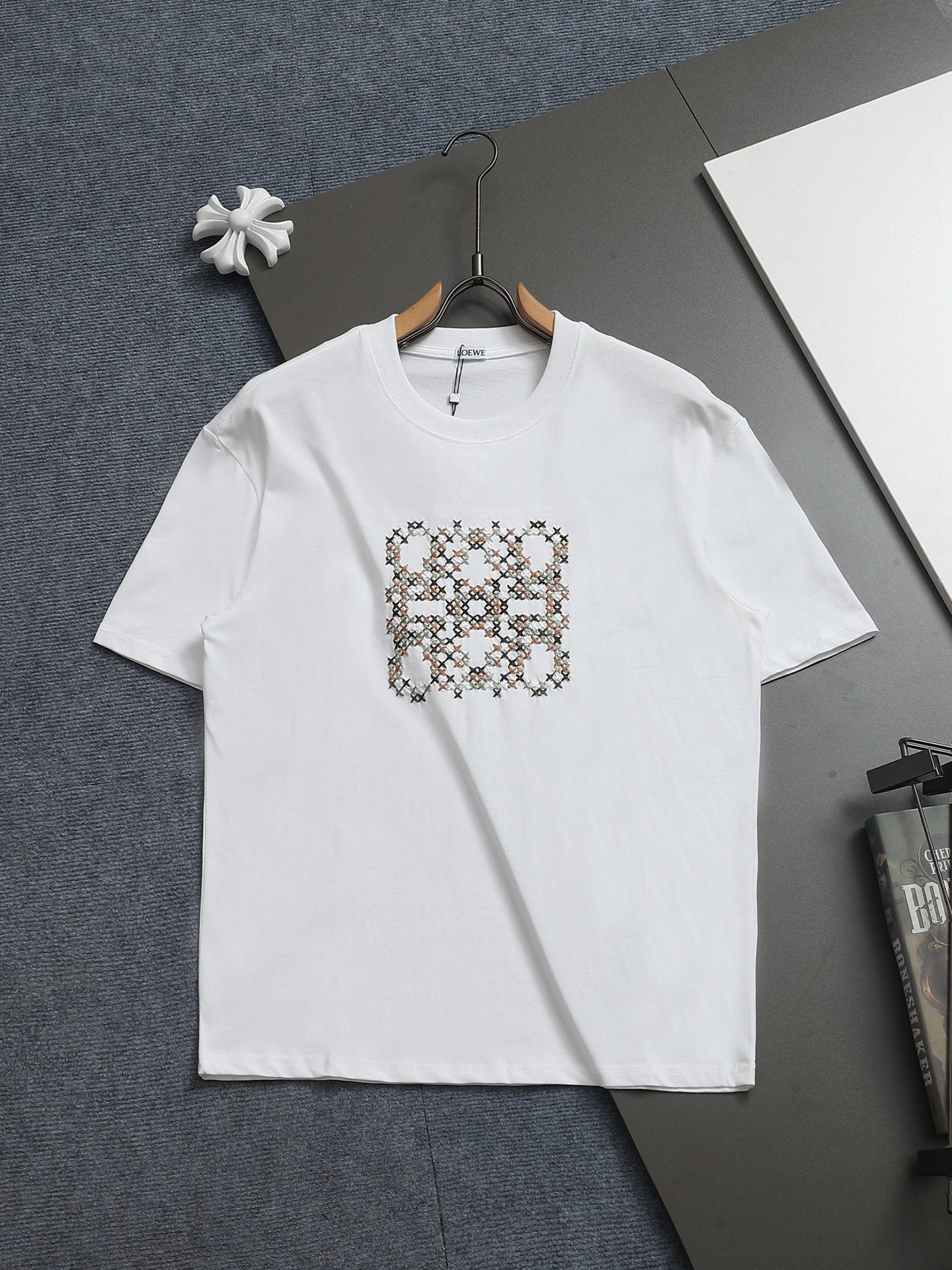 LuxluxHouse Best Quality Clothes T-shirt Loewe