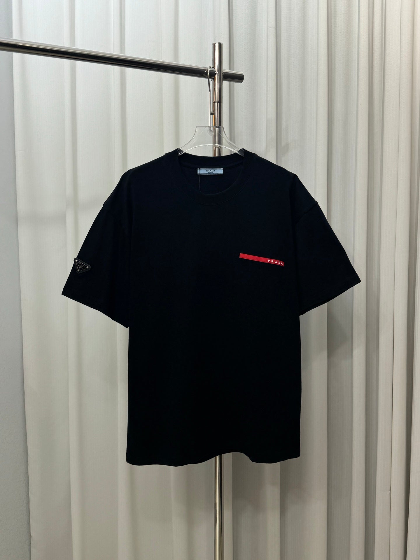 LuxluxHouse Best Quality Clothes T-shirt Prada