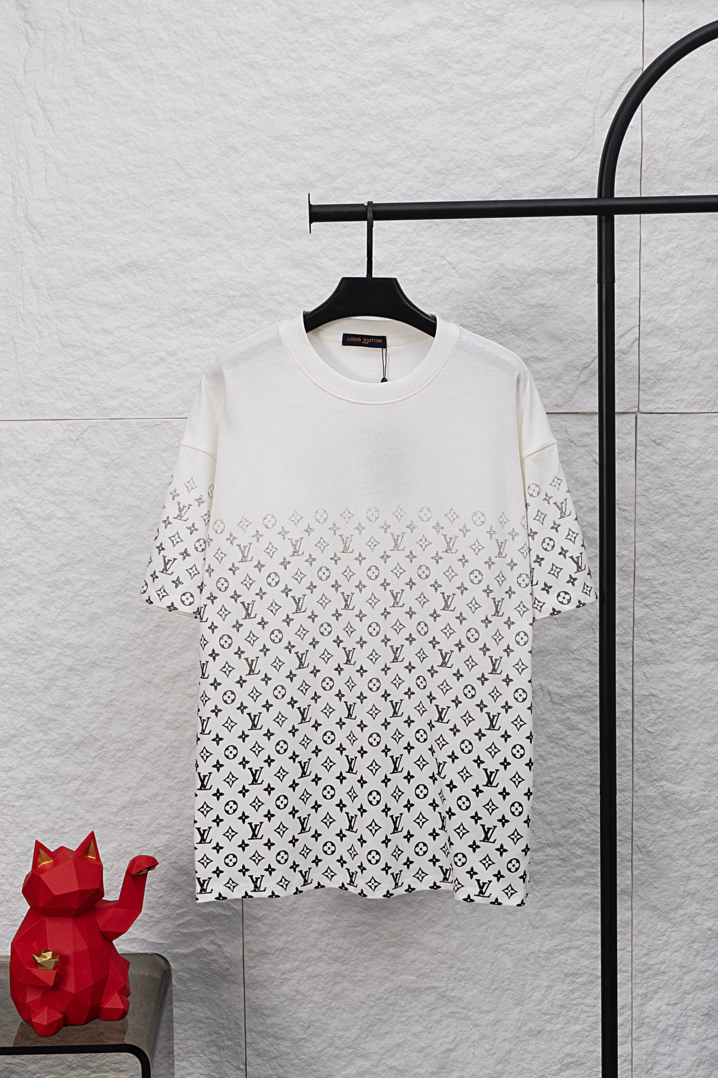 LuxluxHouse Best Quality Clothes T-shirt Louis Vuitton