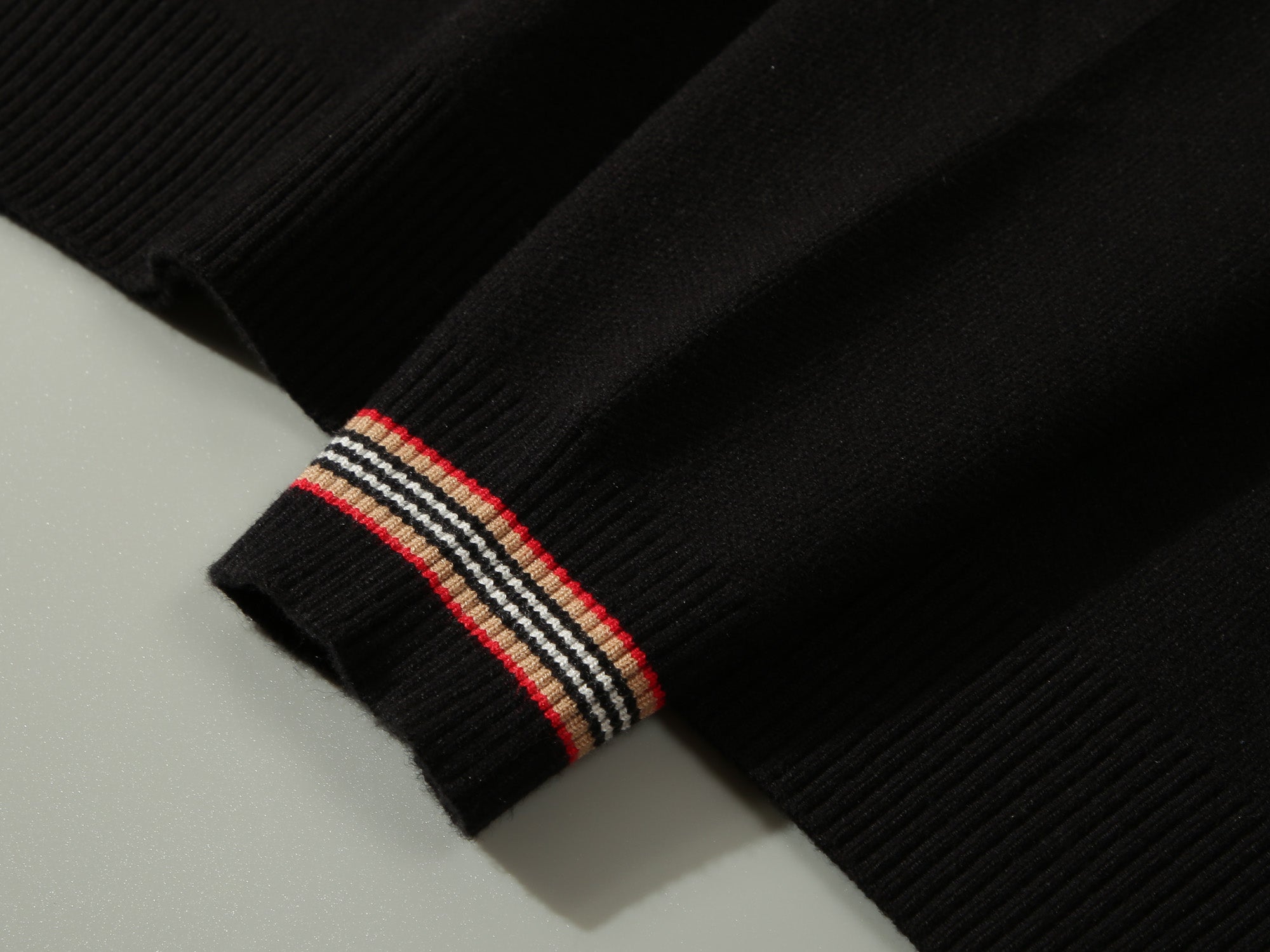 LuxluxHouse Best Quality Clothes Burberry Hoodie & Sweater