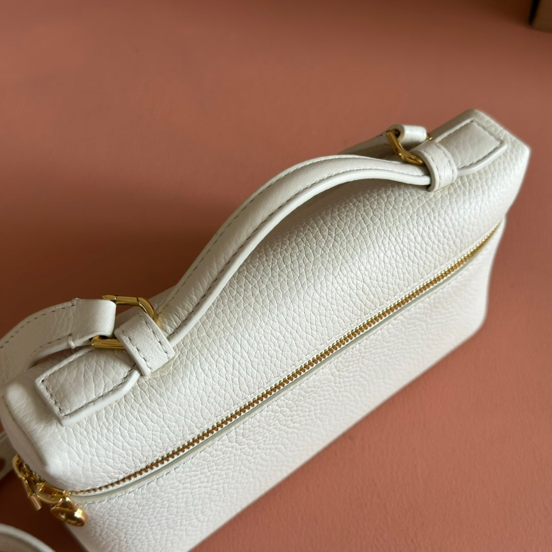 LuxluxHouse Best Quality Bags Loro Piana Women