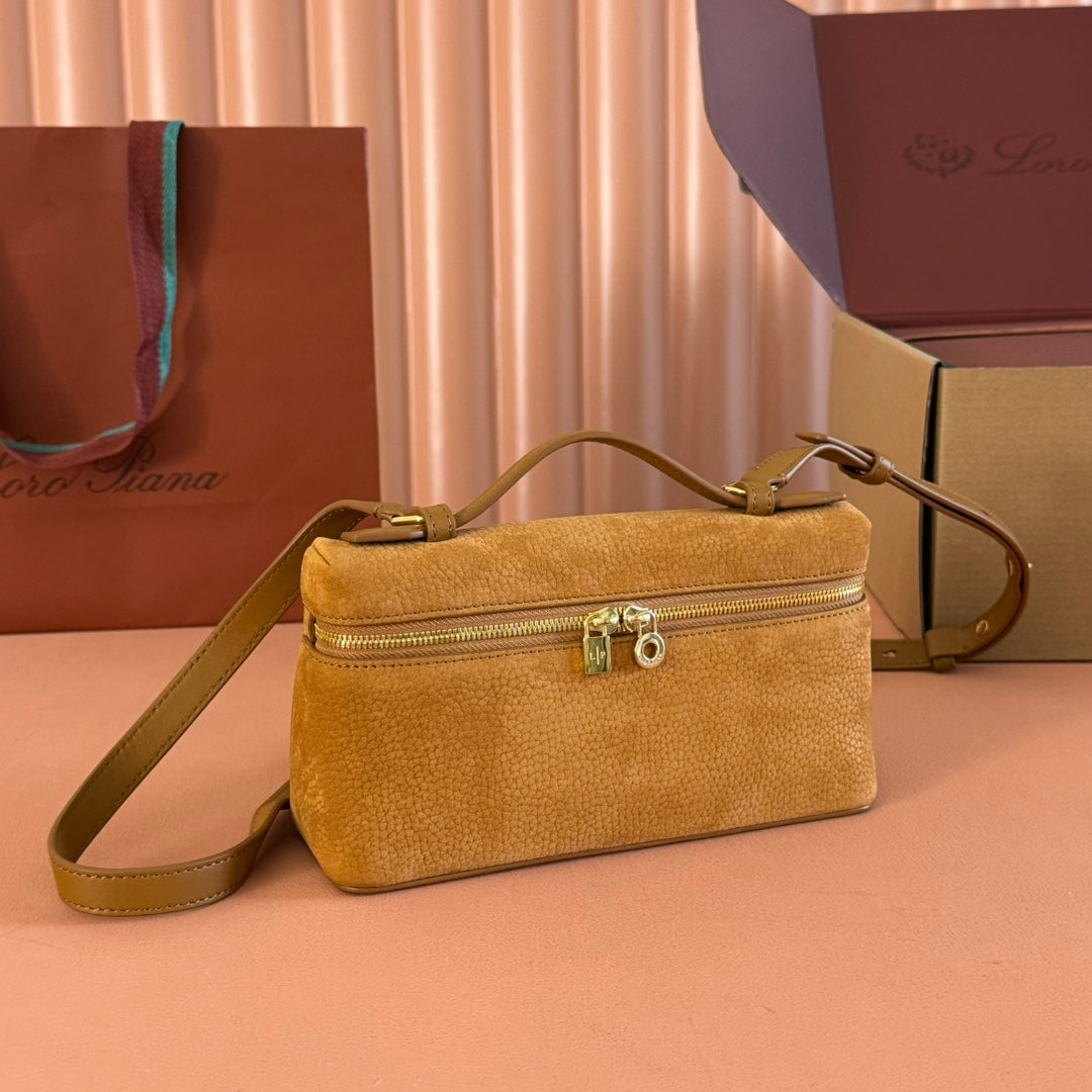 LuxluxHouse Best Quality Bags Loro Piana Women
