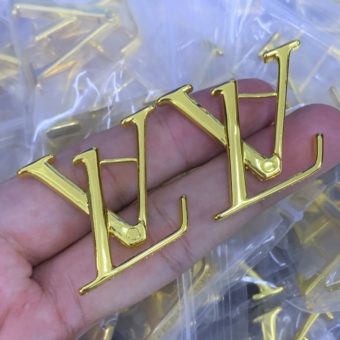 LuxluxHouse Low Price And High Quality Accessories Louis Vuitton