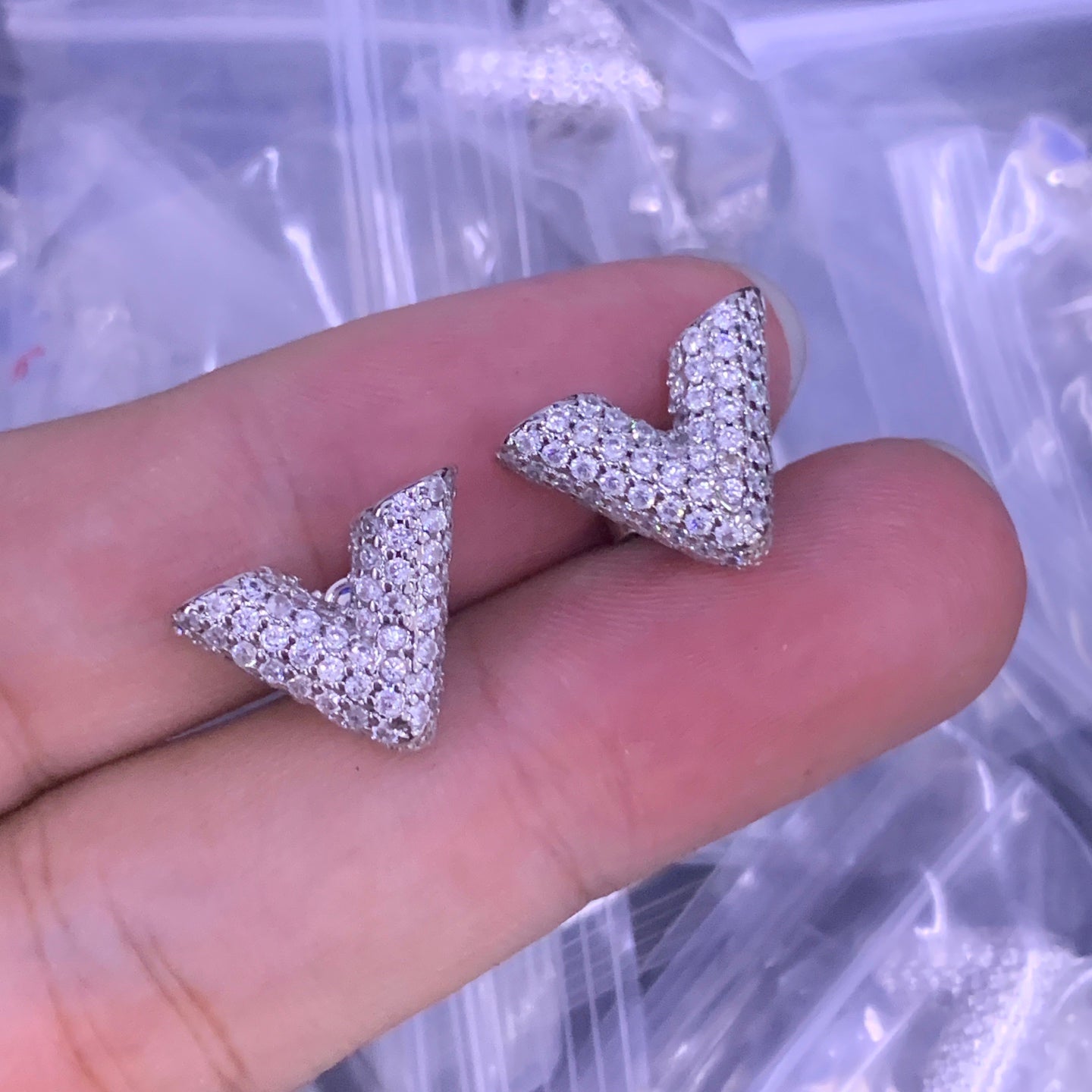 LuxluxHouse Low Price And High Quality Accessories Louis Vuitton