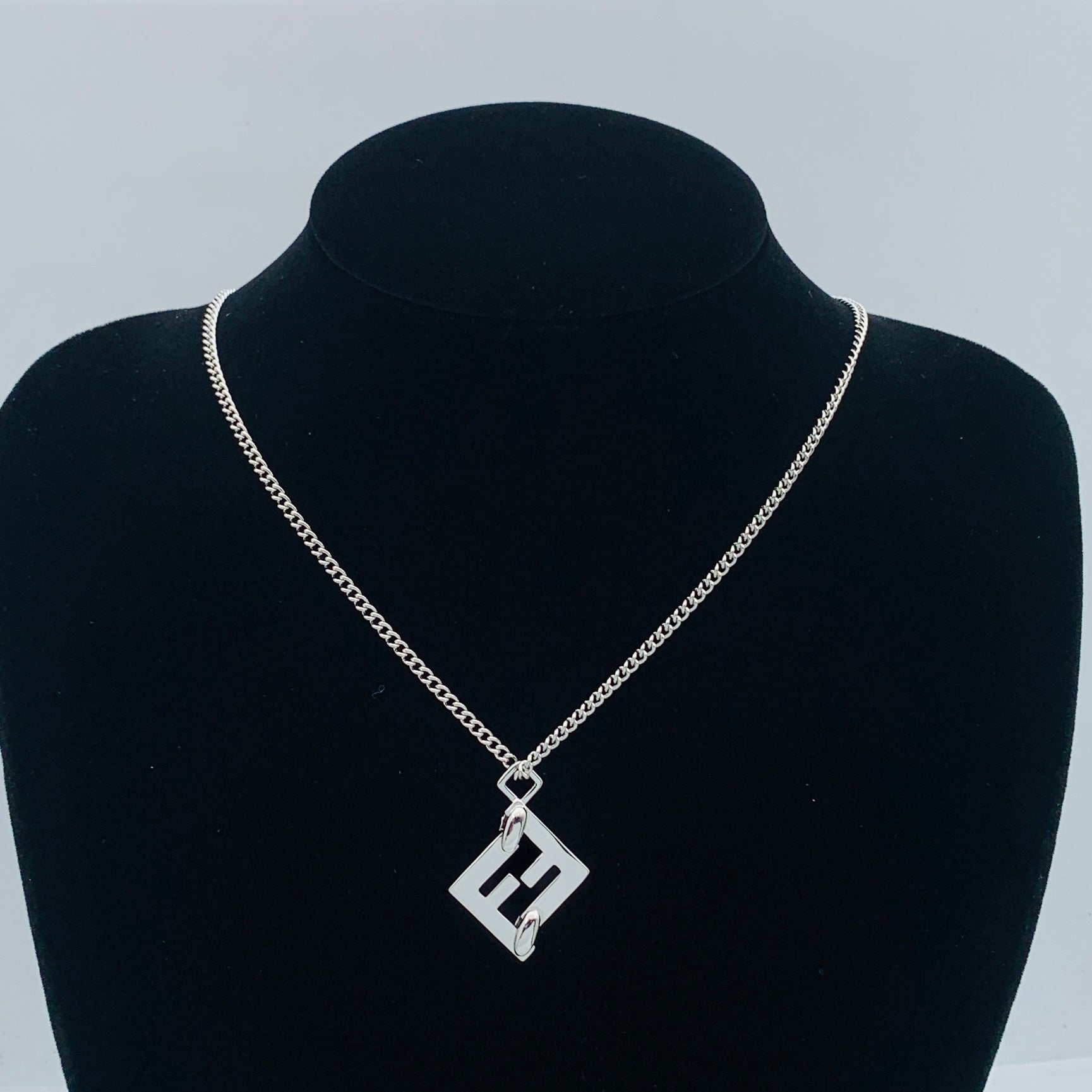 LuxluxHouse Low Price And High Quality Accessories Fendi