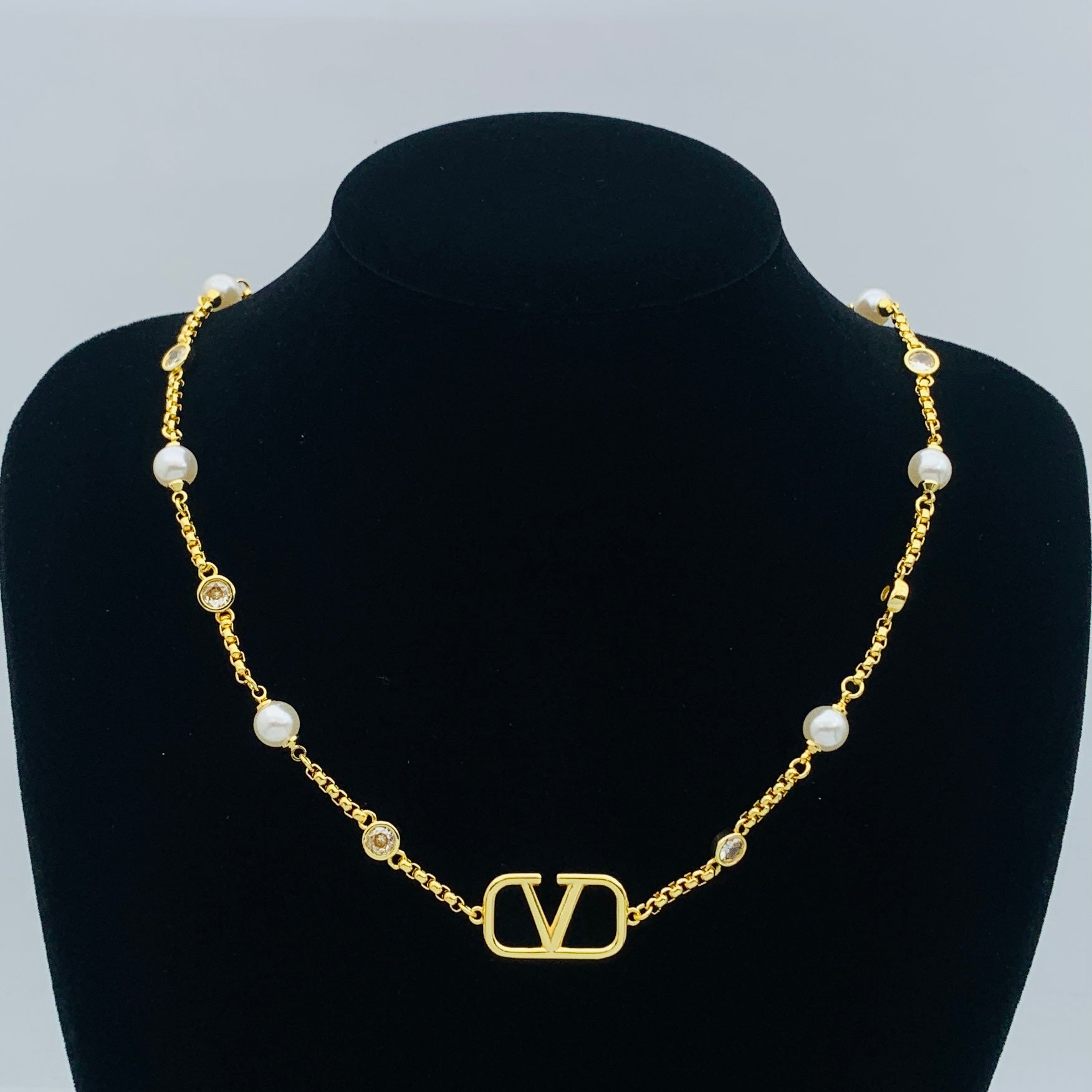 LuxluxHouse Low Price And High Quality Accessories Valentino