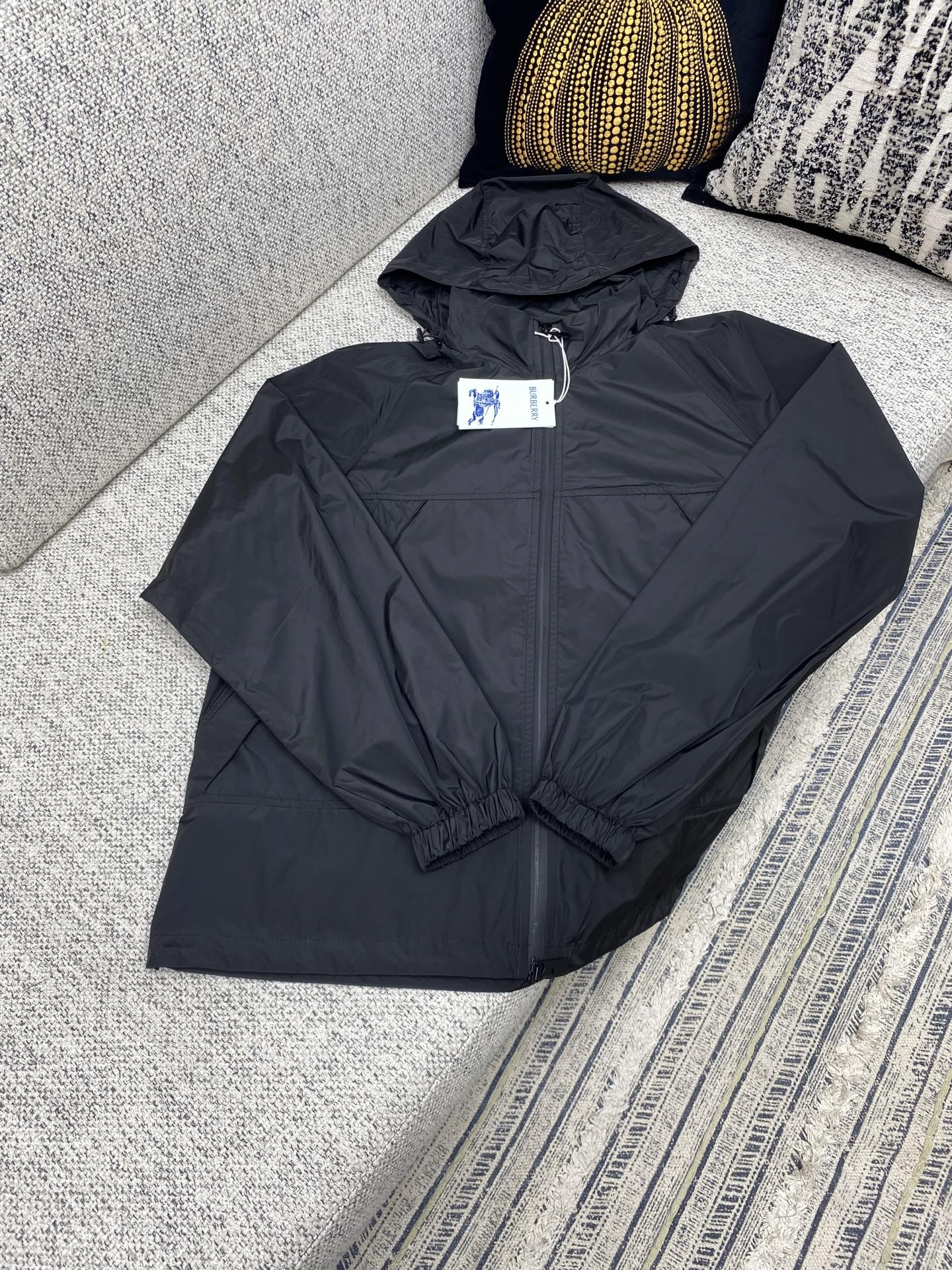 LuxluxHouse Best Quality Clothes Burberry Coats & Jackets