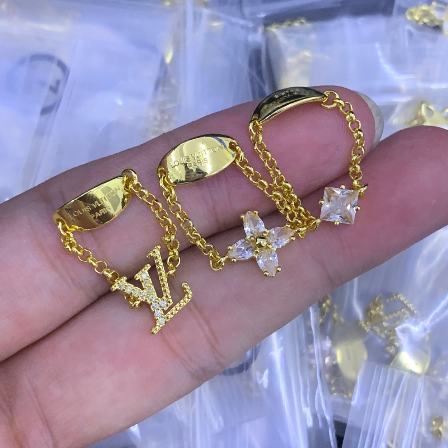 LuxluxHouse Low Price And High Quality Accessories Louis Vuitton