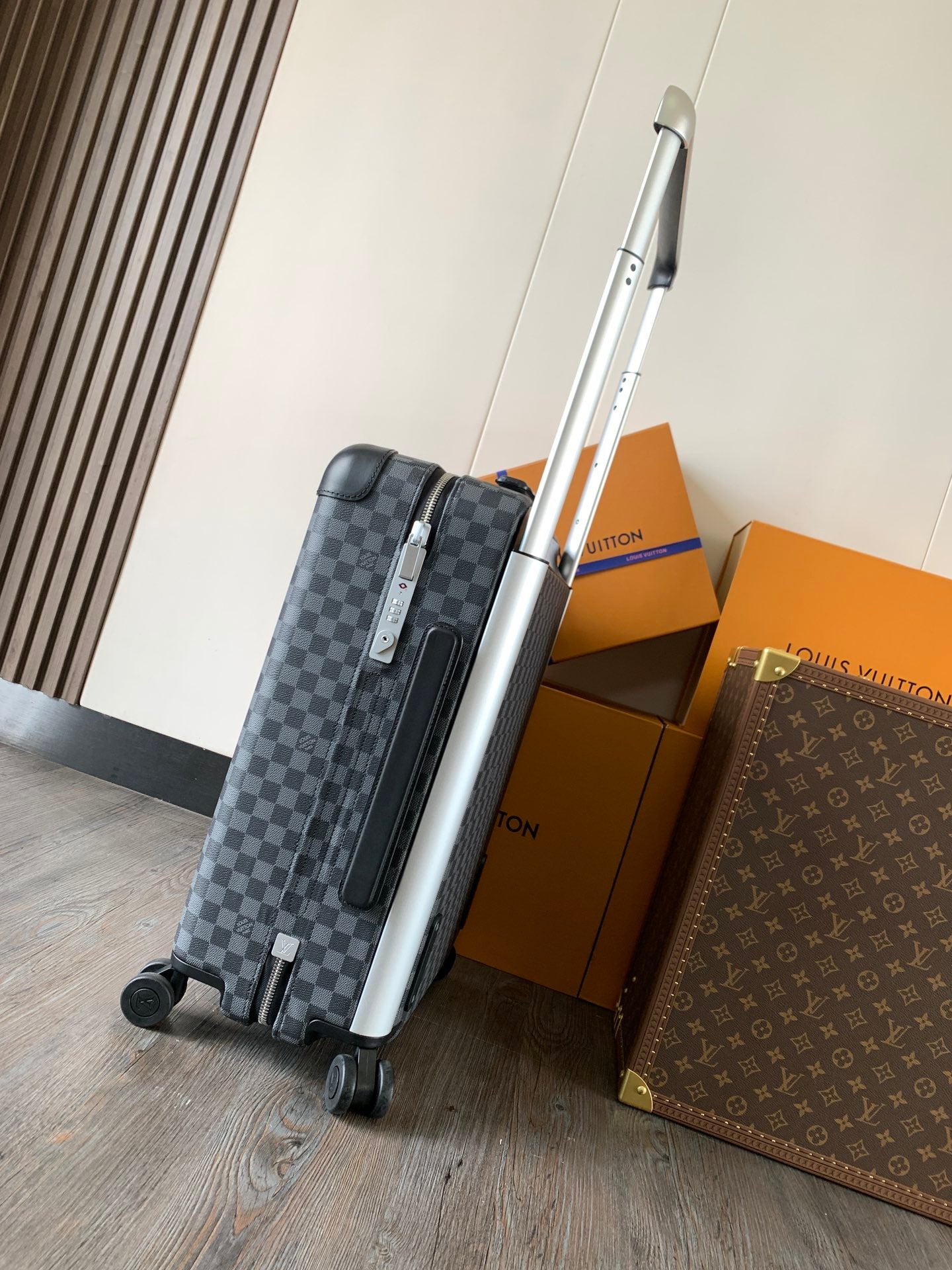 LuxluxHouse Best Quality Bags Luggage Louis Vuitton Men
