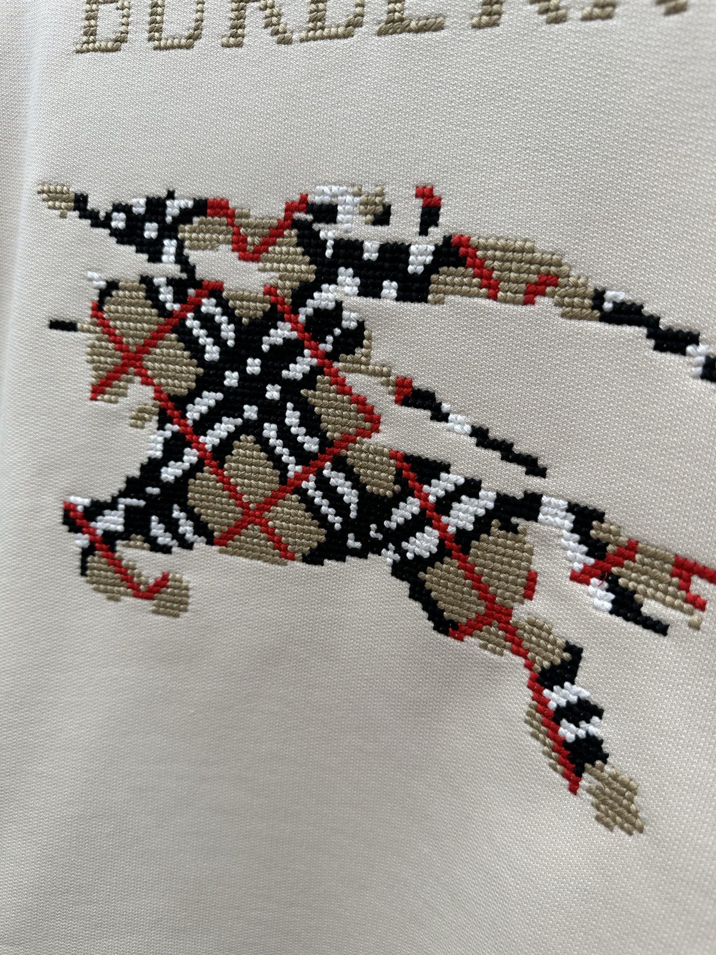 LuxluxHouse Best Quality Clothes Burberry Hoodie & Sweater