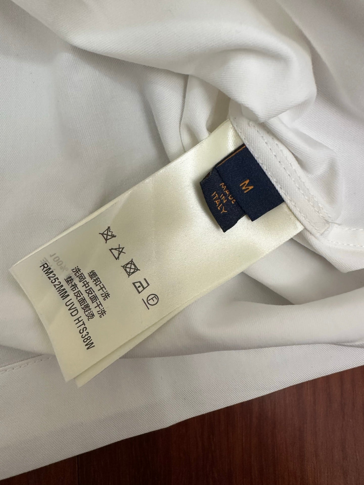 LuxluxHouse Best Quality Clothes Shirts&Polo Louis Vuitton