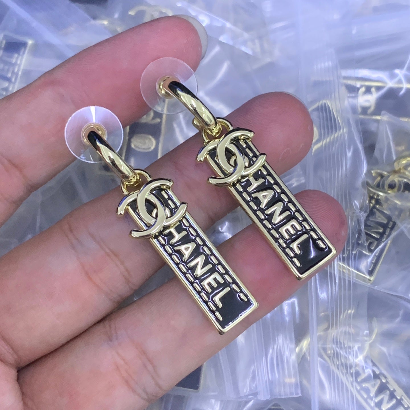 LuxluxHouse Low Price And High Quality Accessories Chanel