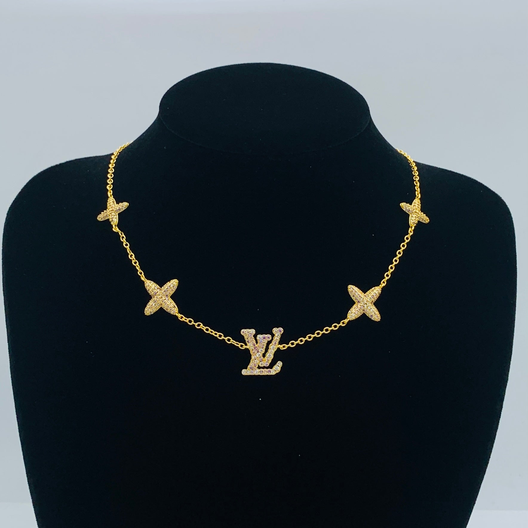 LuxluxHouse Low Price And High Quality Accessories Louis Vuitton