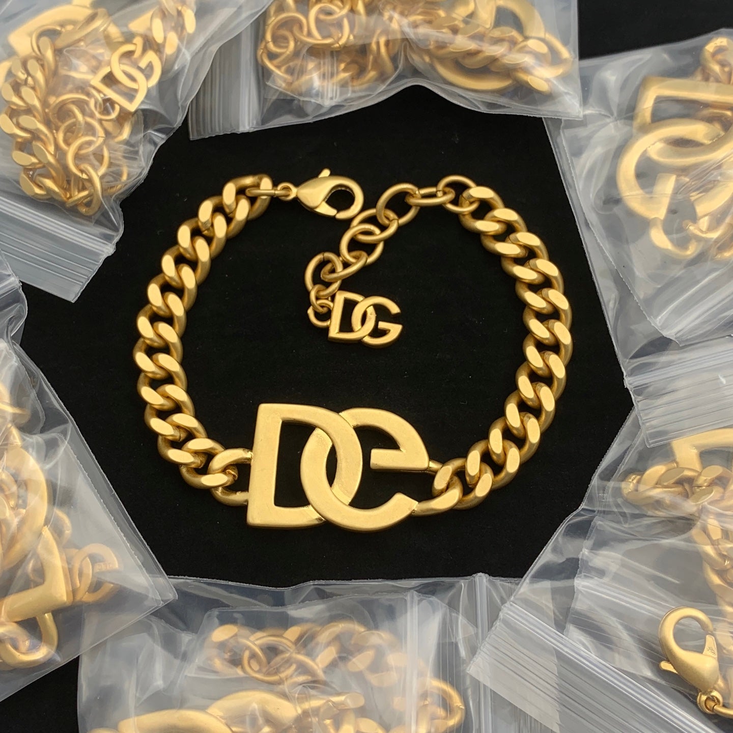 LuxluxHouse Low Price And High Quality Accessories Dolce & Gabbana