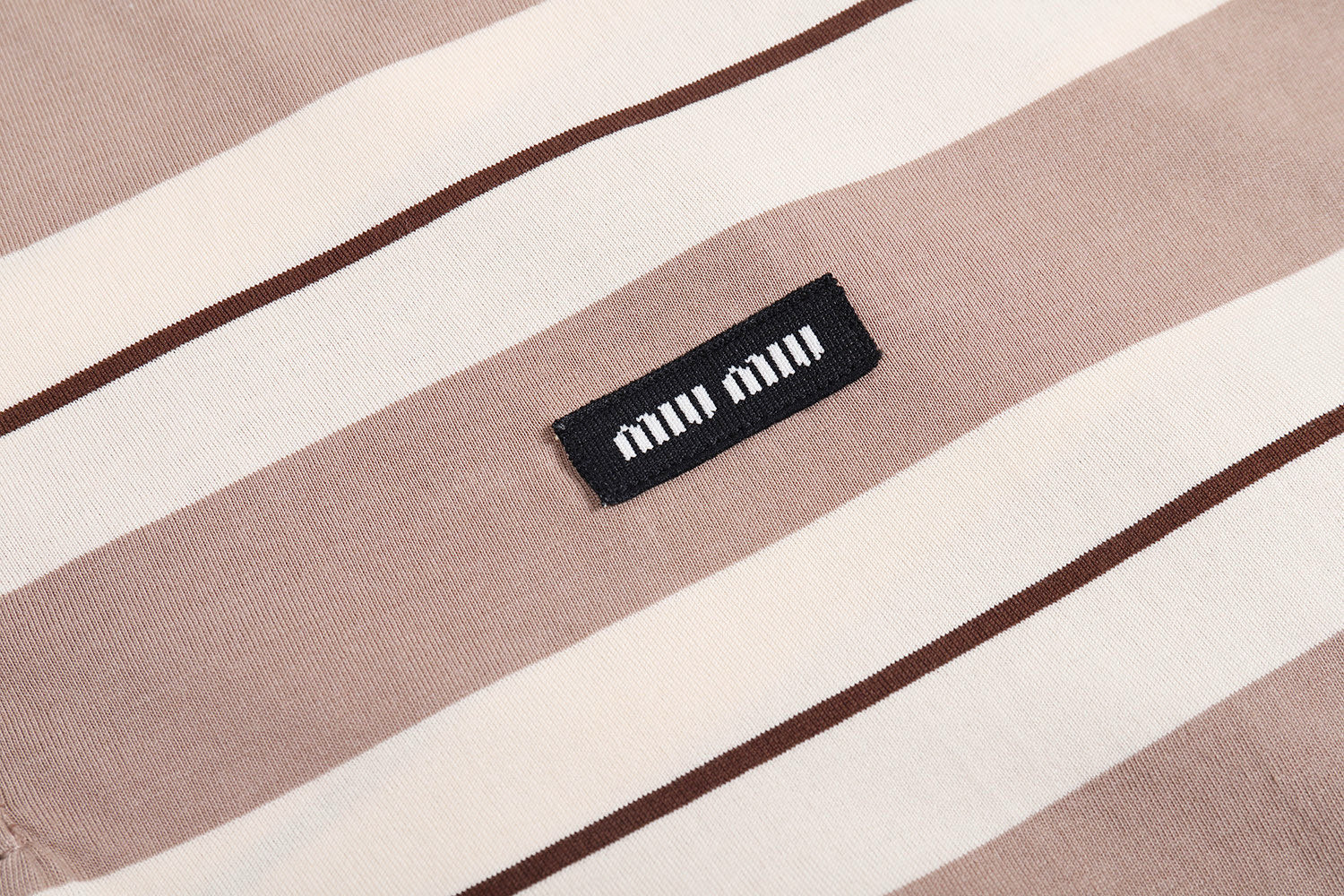 LuxluxHouse Best Quality Clothes Miu Miu T-shirt