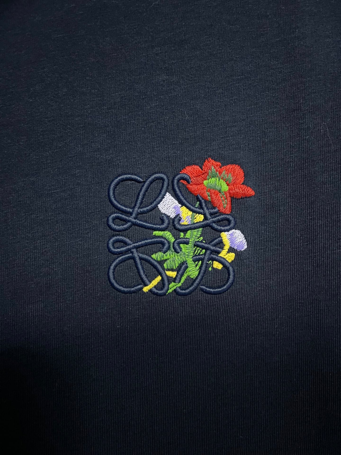 LuxluxHouse Best Quality Clothes T-shirt Loewe