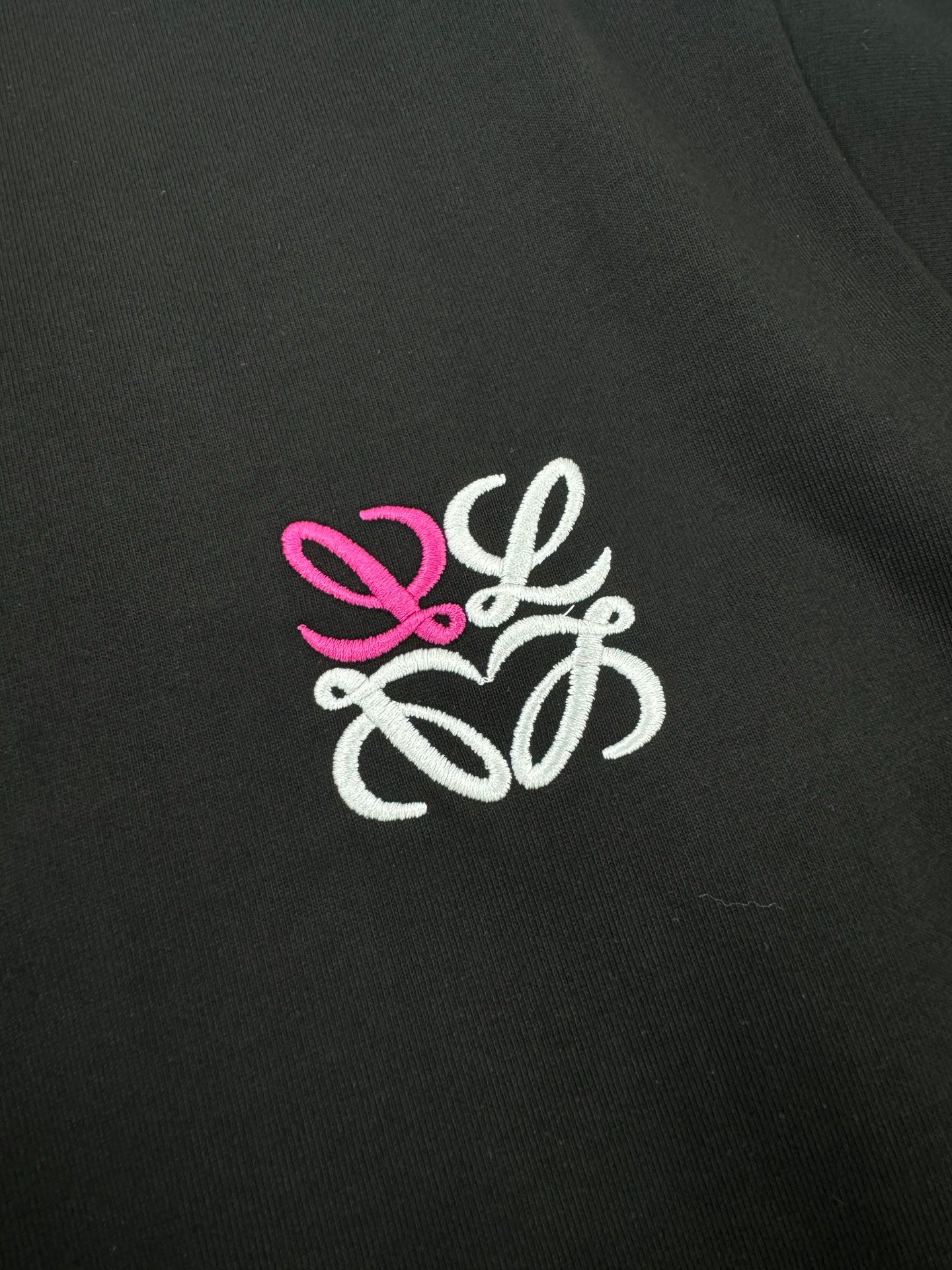 LuxluxHouse Best Quality Clothes T-shirt Loewe