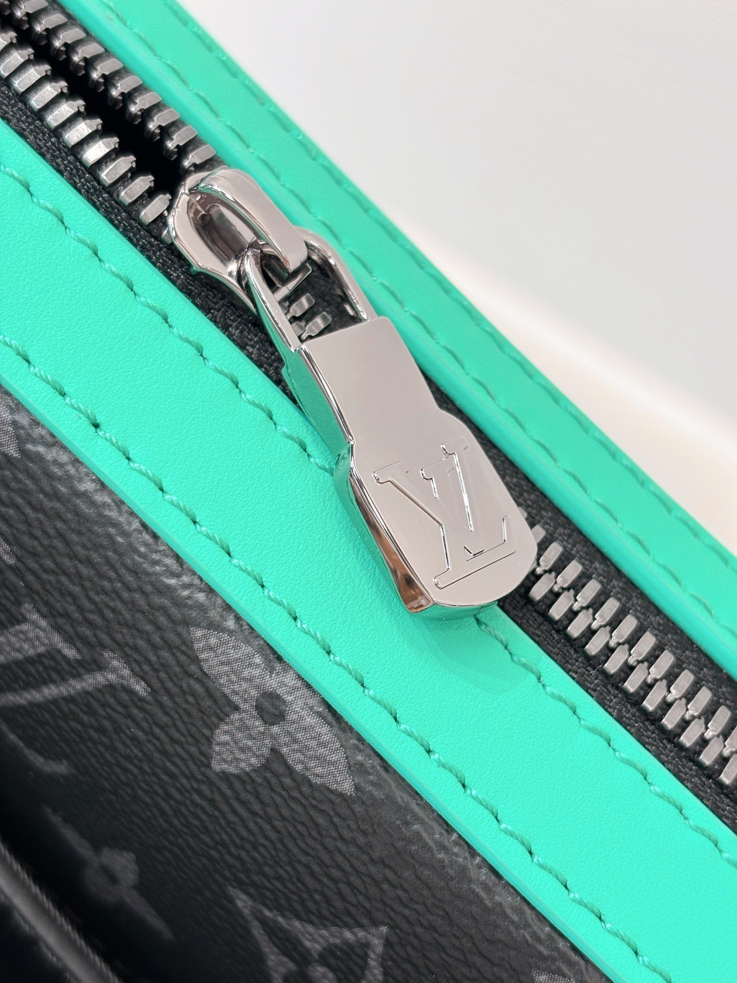 LuxluxHouse Best Quality Bags Louis Vuitton Men