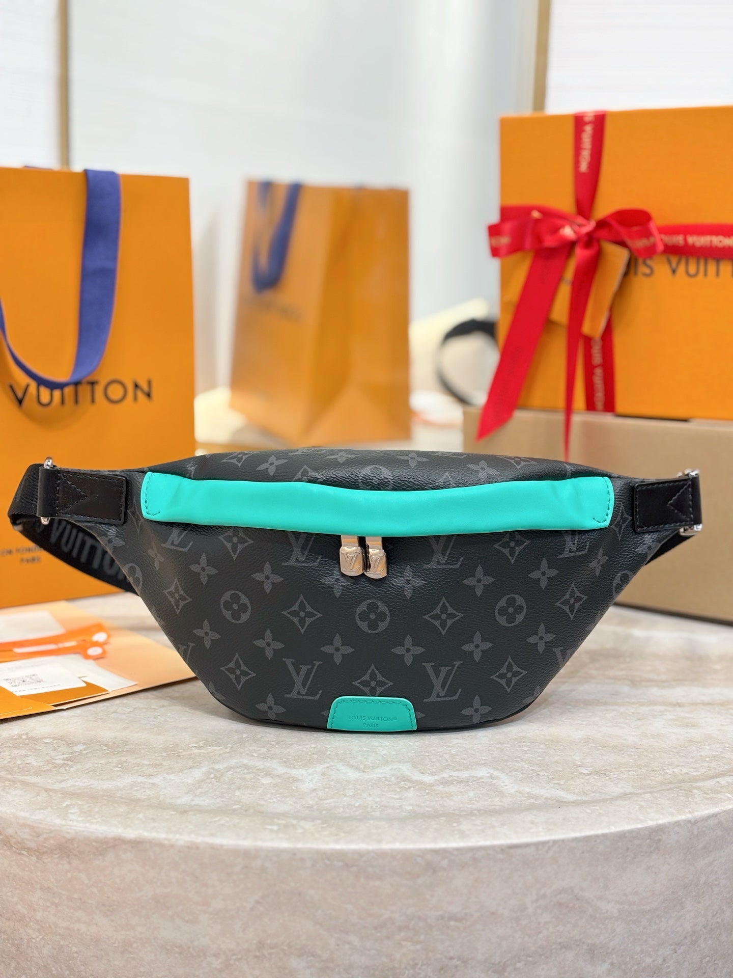 LuxluxHouse Best Quality Bags Louis Vuitton Men