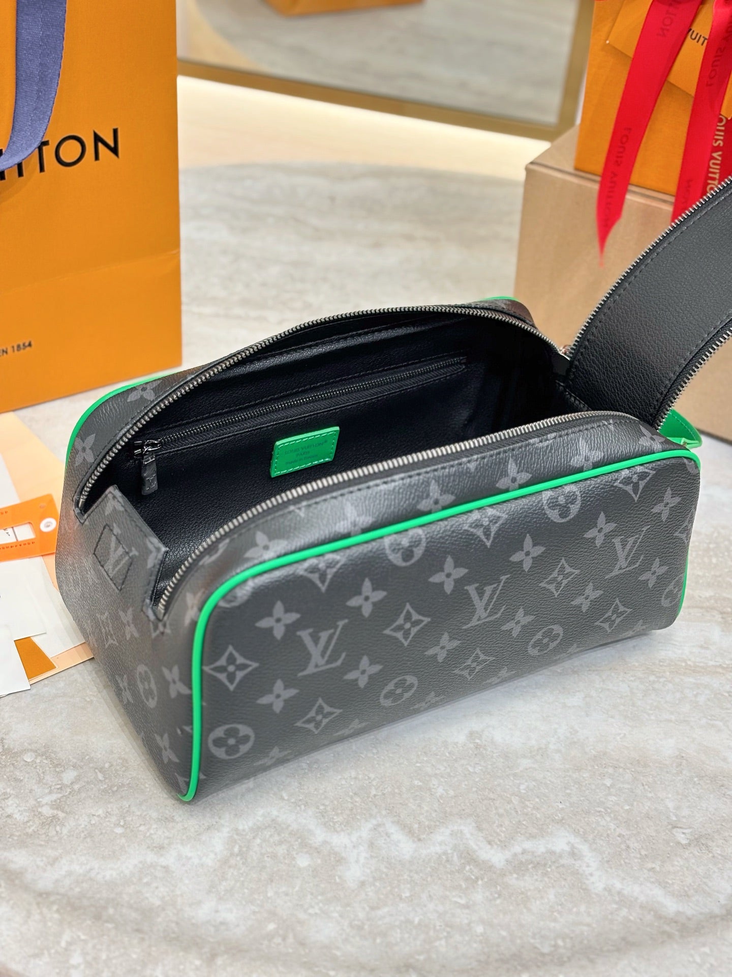 LuxluxHouse Best Quality Bags Louis Vuitton Men