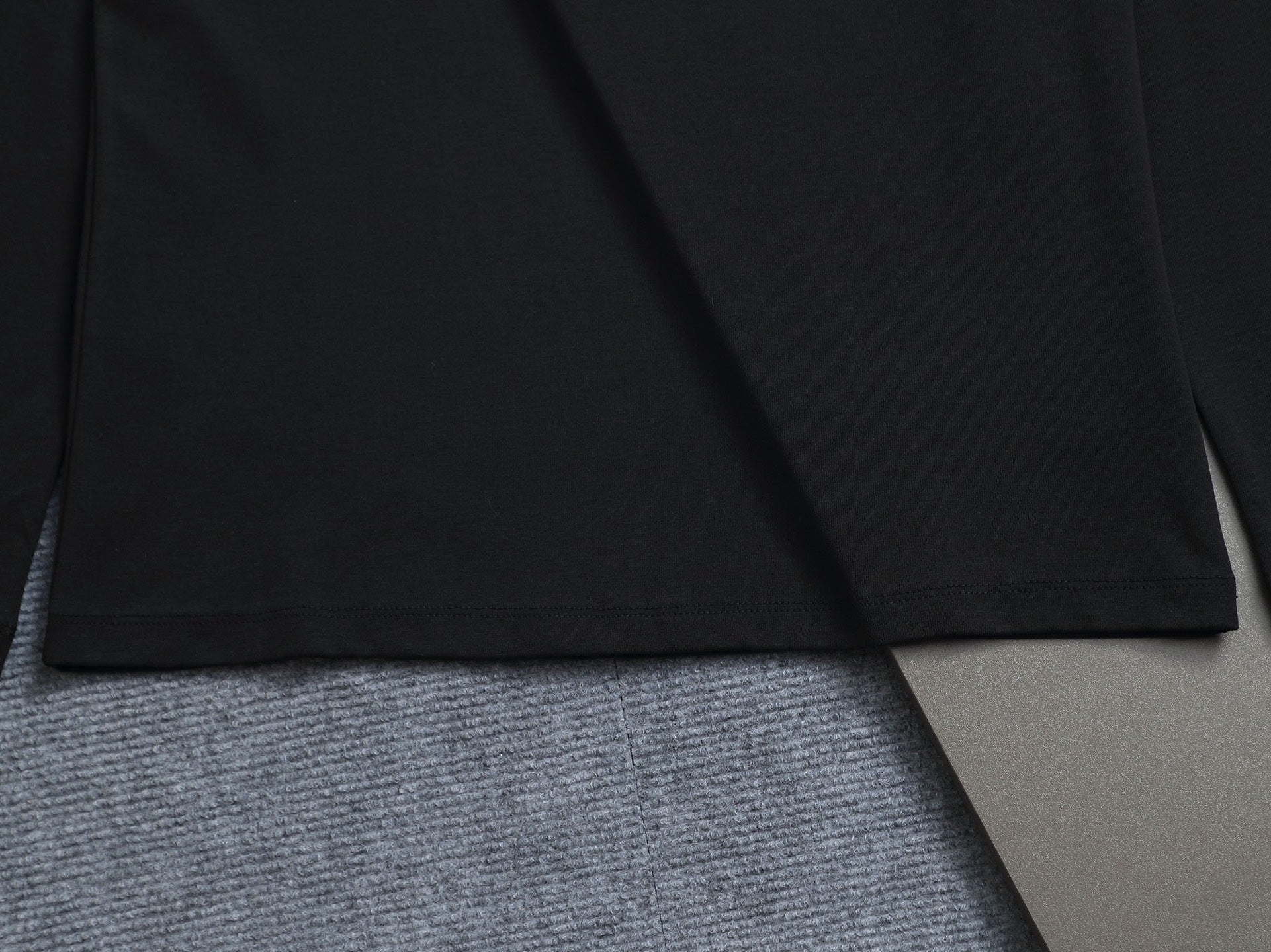 LuxluxHouse Best Quality Clothes T-shirt Moncler