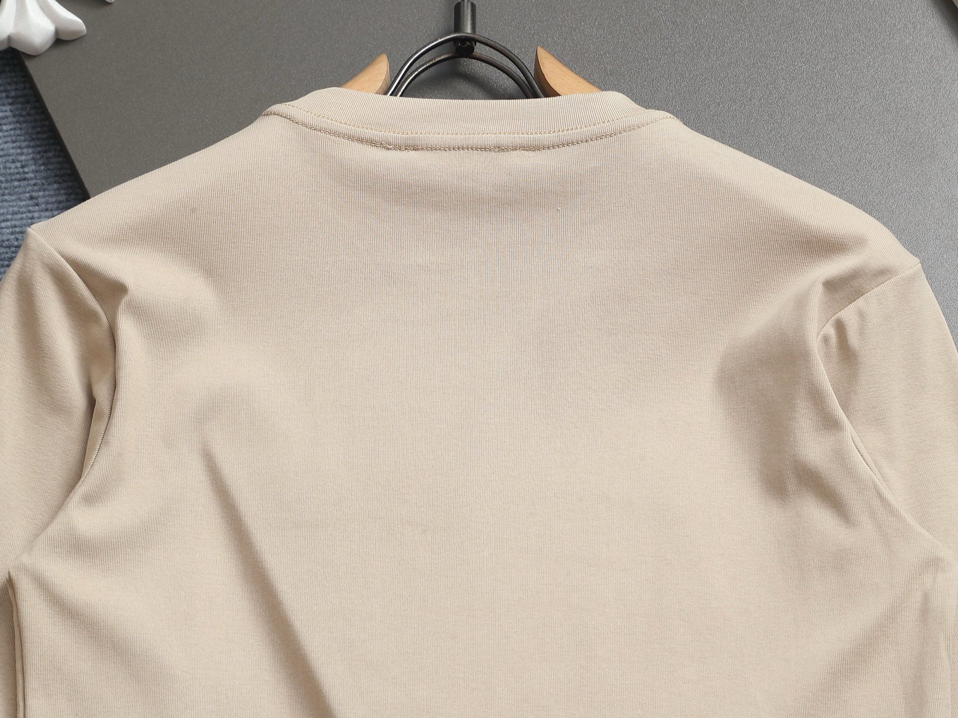 LuxluxHouse Best Quality Clothes T-shirt Moncler