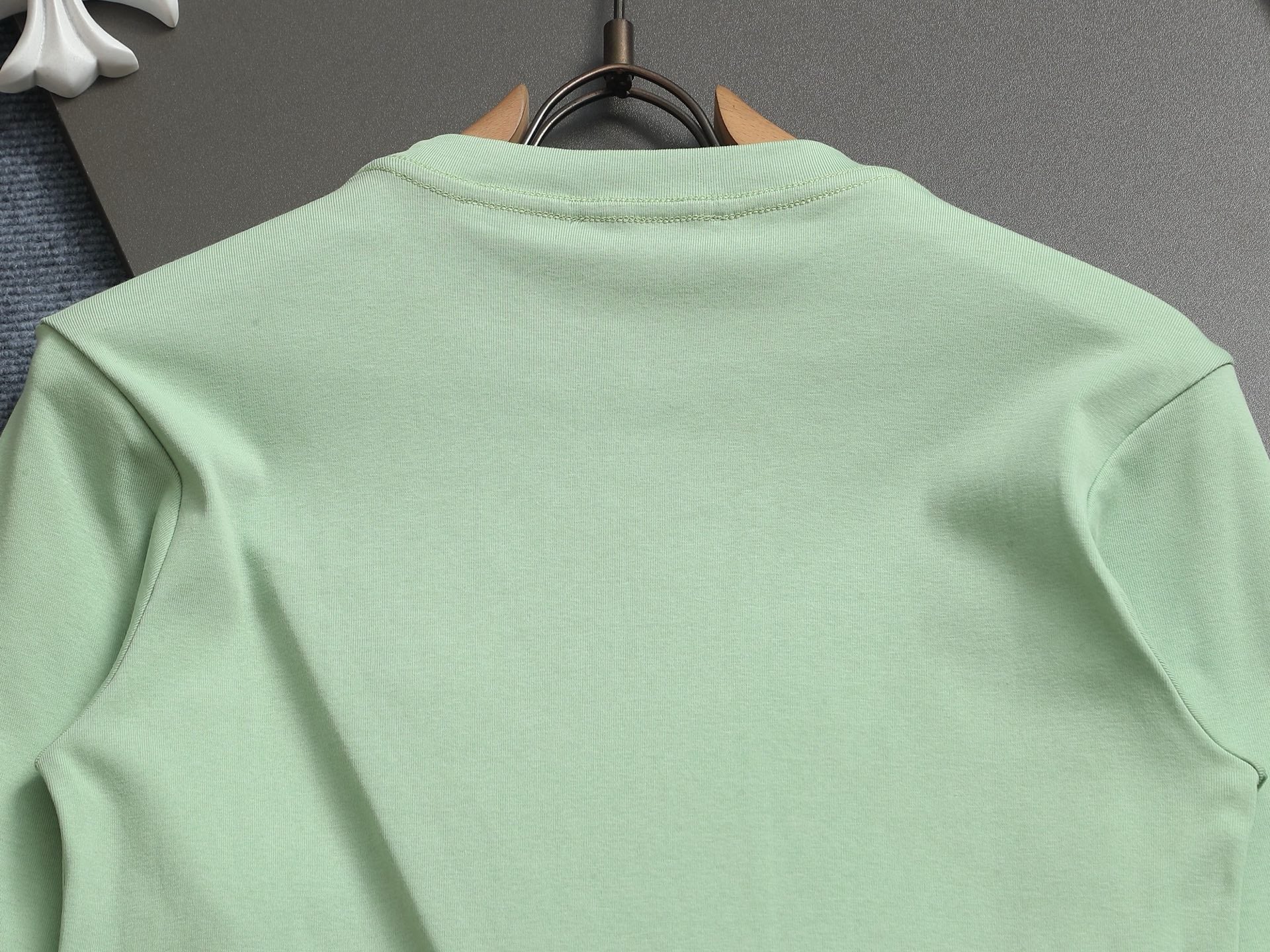 LuxluxHouse Best Quality Clothes T-shirt Moncler