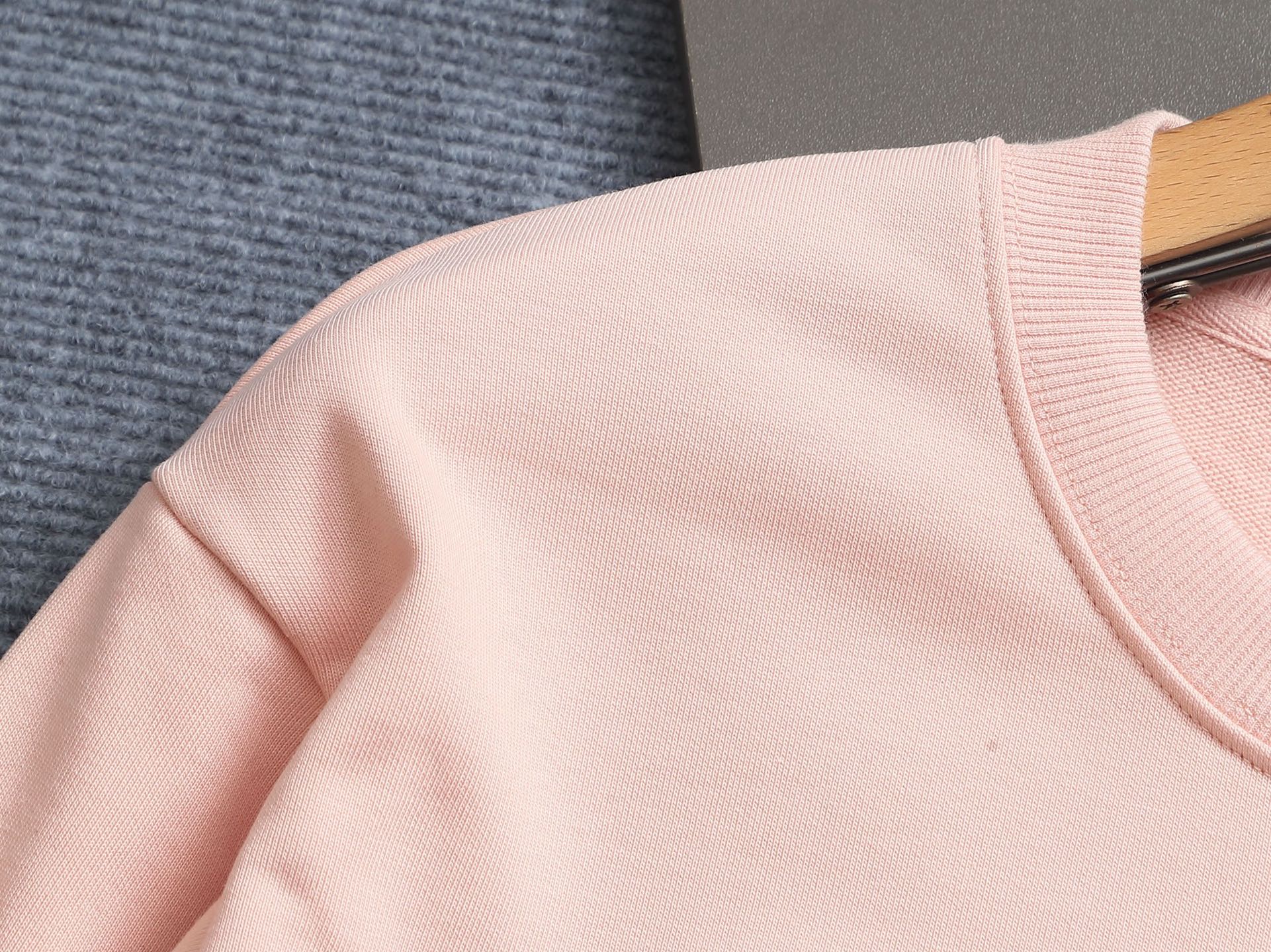 LuxluxHouse Best Quality Clothes Hoodie & Sweater Prada
