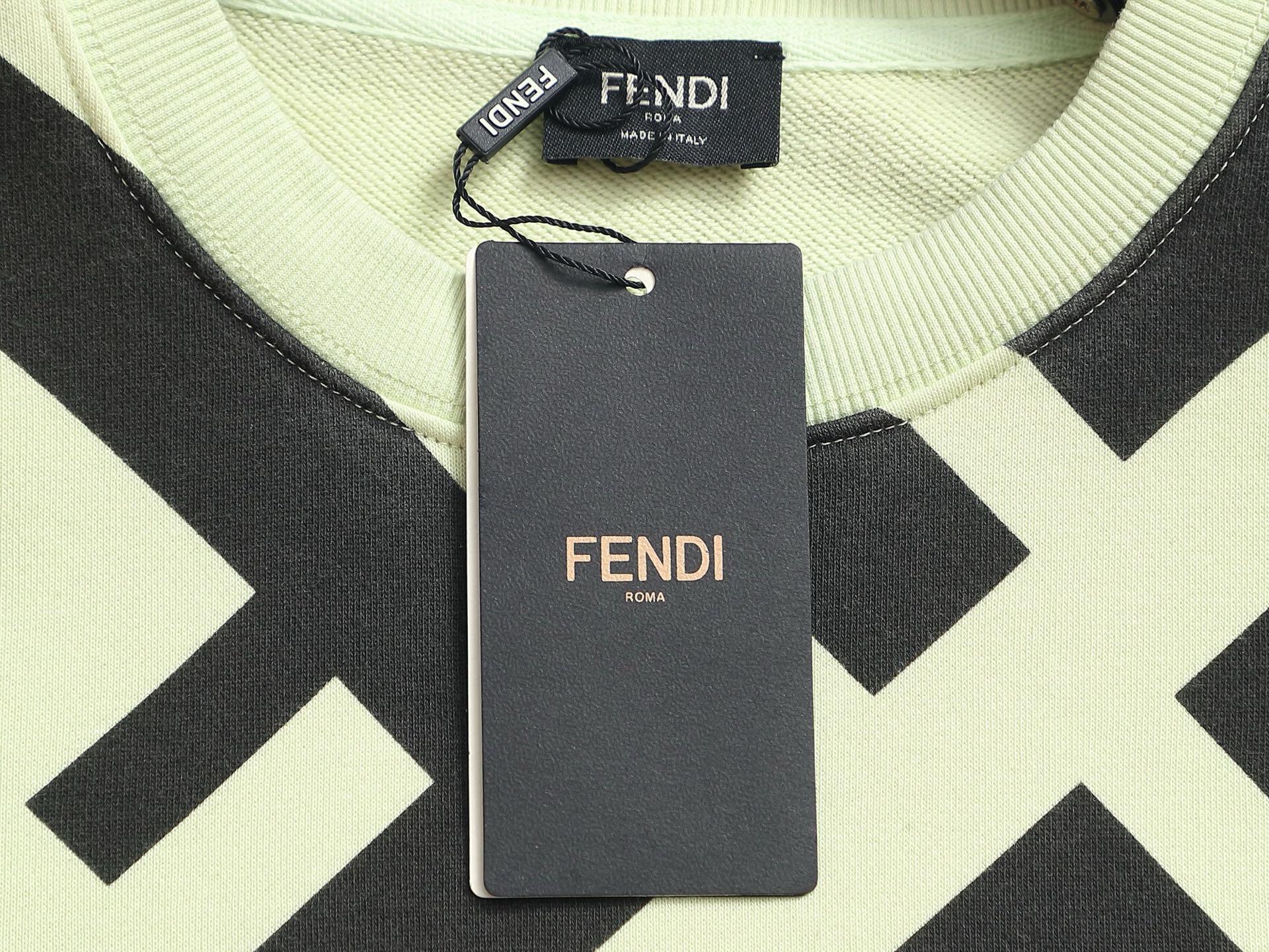 LuxluxHouse Best Quality Clothes Fendi T-shirt