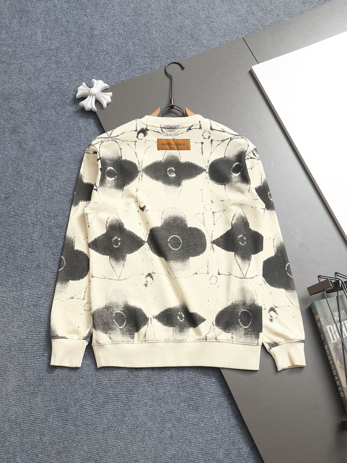 LuxluxHouse Best Quality Clothes Hoodie & Sweater Louis Vuitton