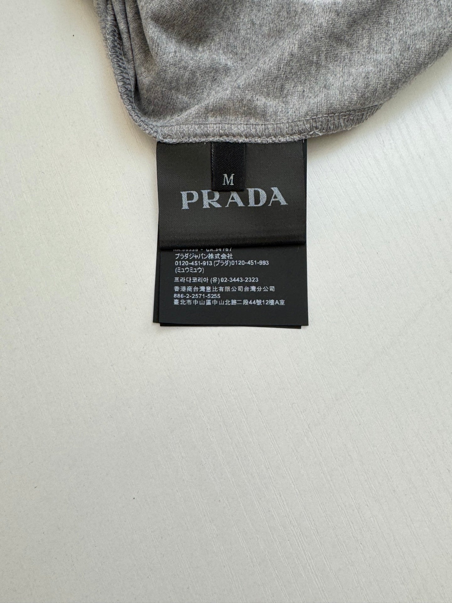 LuxluxHouse Best Quality Clothes T-shirt Prada