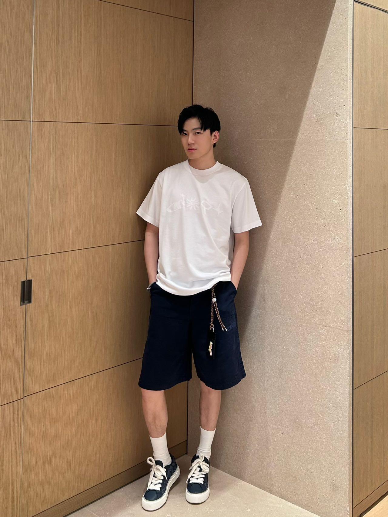 LuxluxHouse Best Quality Clothes T-shirt Dior