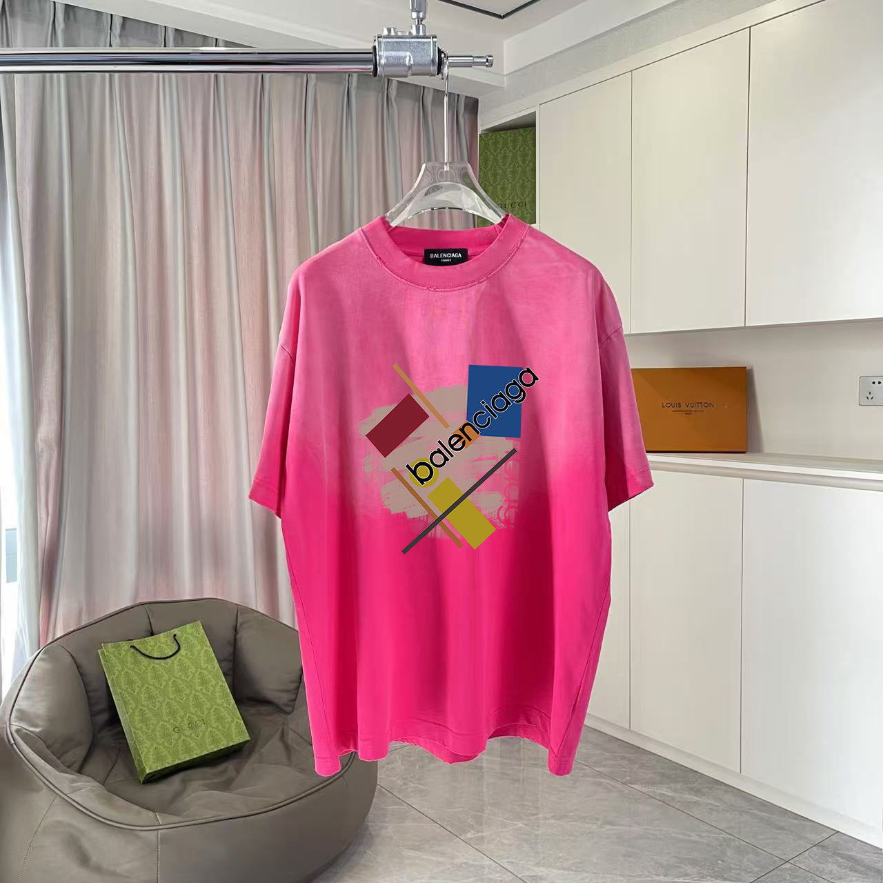 LuxluxHouse Best Quality Clothes Balenciaga T-shirt