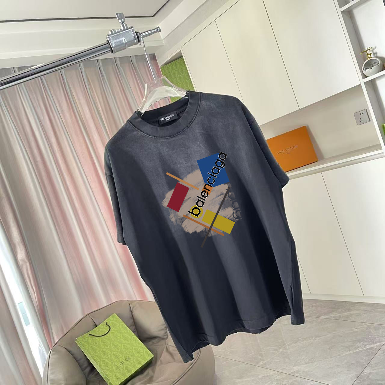 LuxluxHouse Best Quality Clothes Balenciaga T-shirt