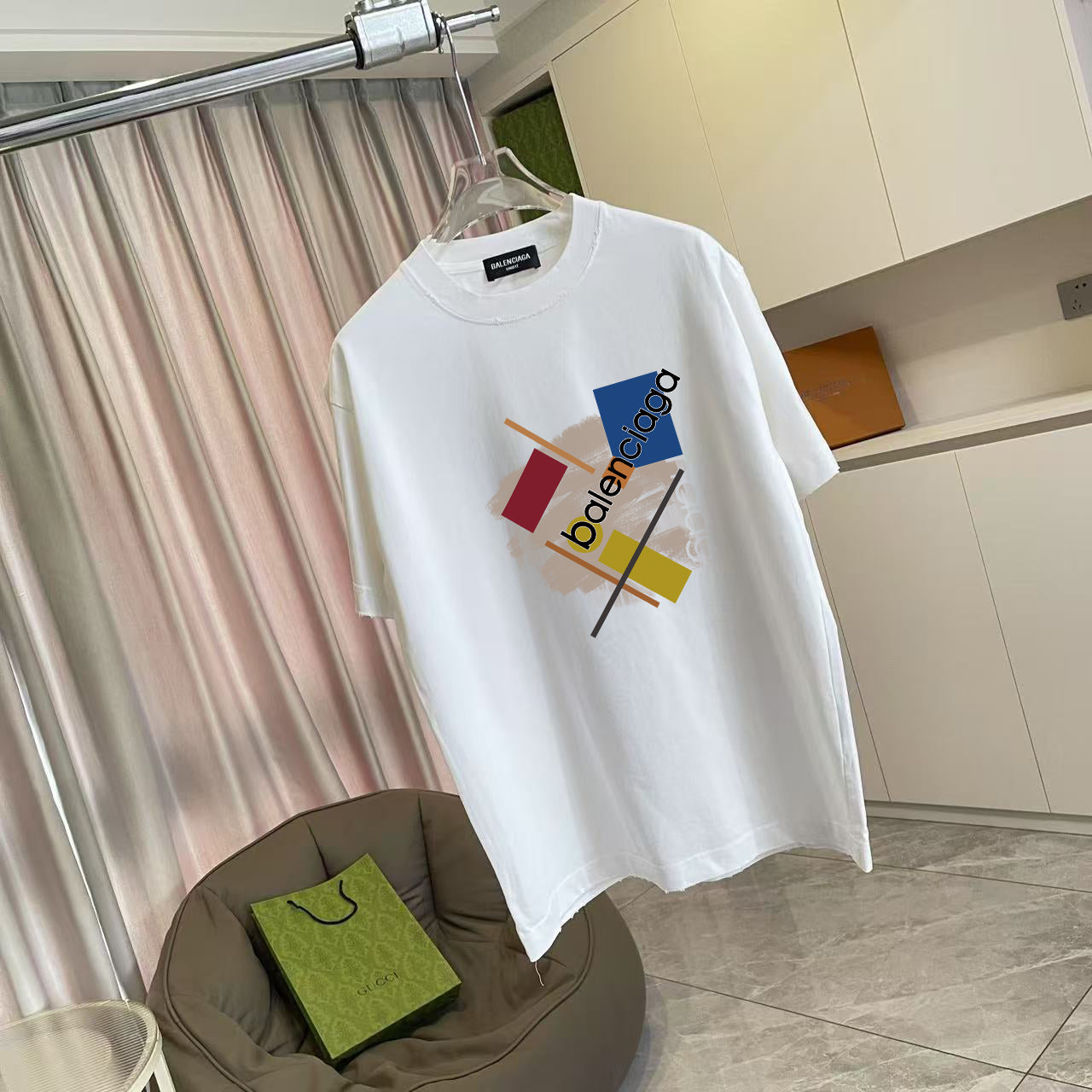 LuxluxHouse Best Quality Clothes Balenciaga T-shirt