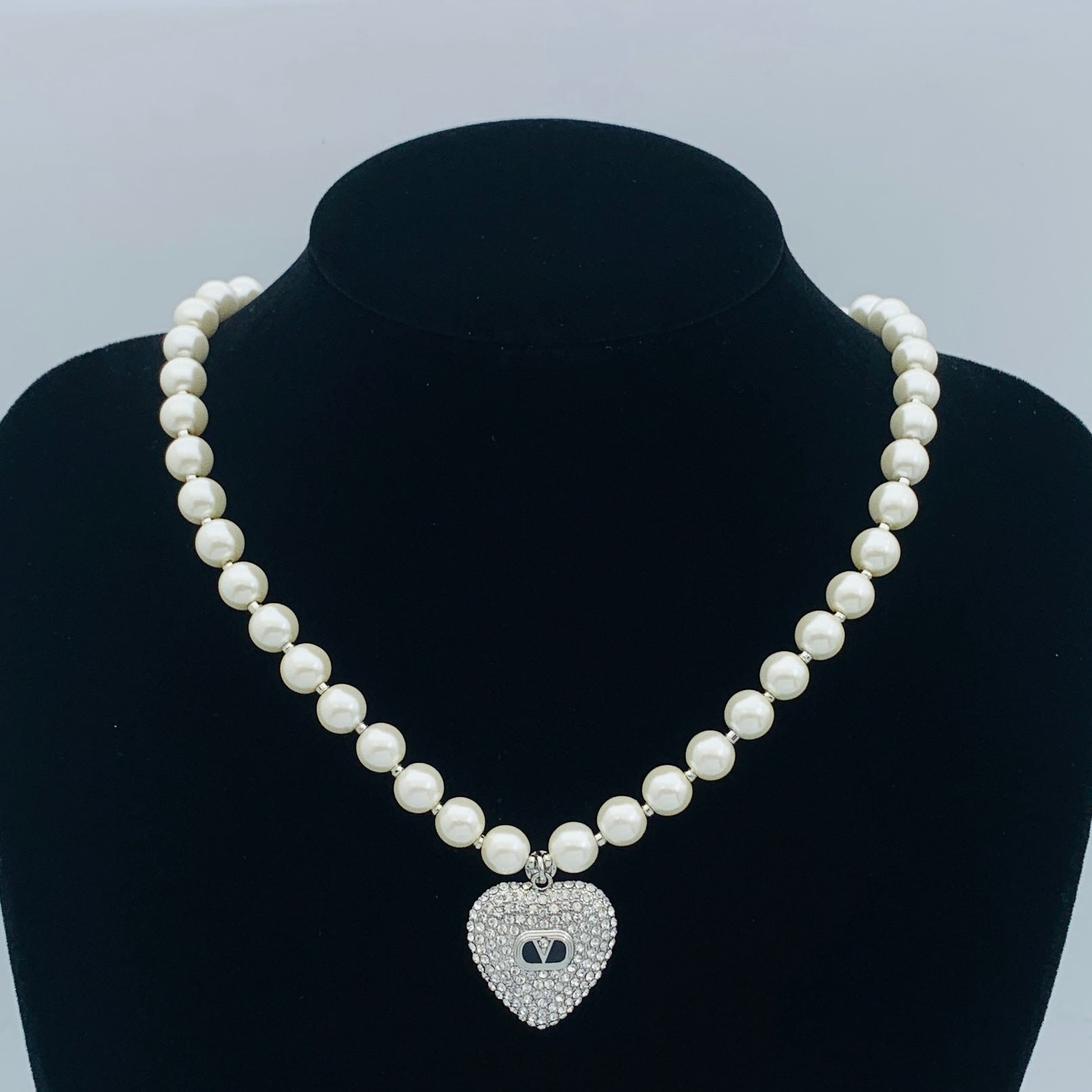 LuxluxHouse Low Price And High Quality Accessories Valentino