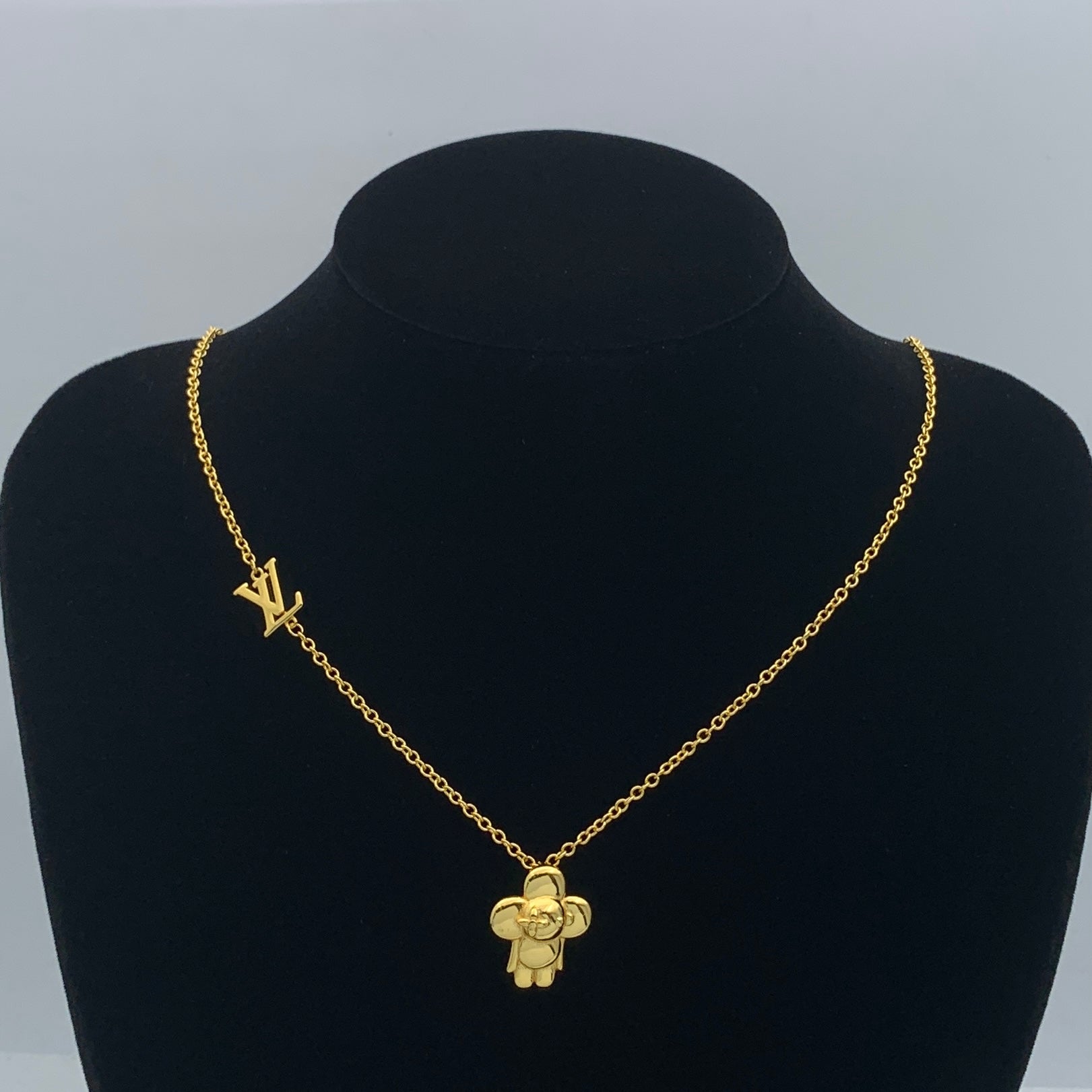 LuxluxHouse Low Price And High Quality Accessories Louis Vuitton
