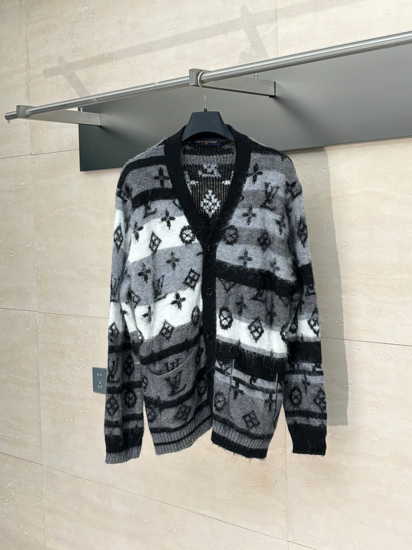 LuxluxHouse Best Quality Clothes Hoodie & Sweater Louis Vuitton